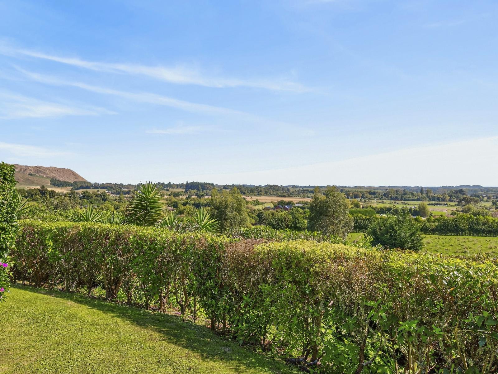 25 Hanawera Ridge Road, Manakau