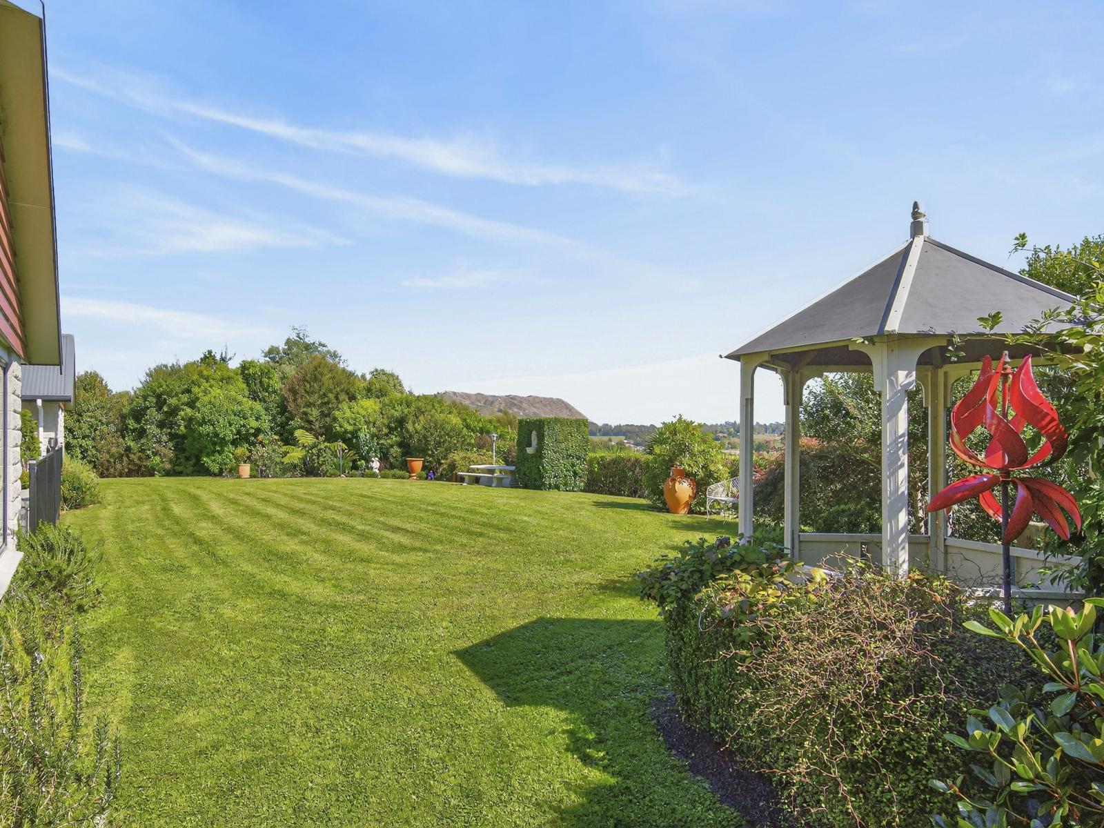 25 Hanawera Ridge Road, Manakau