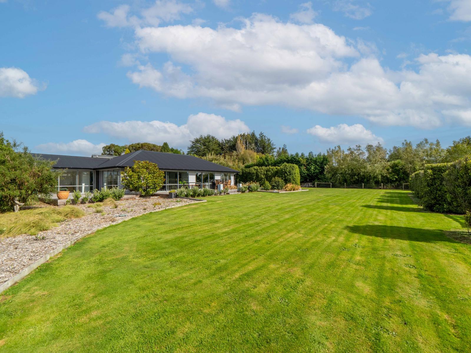 30 Kakariki Way, Otatara