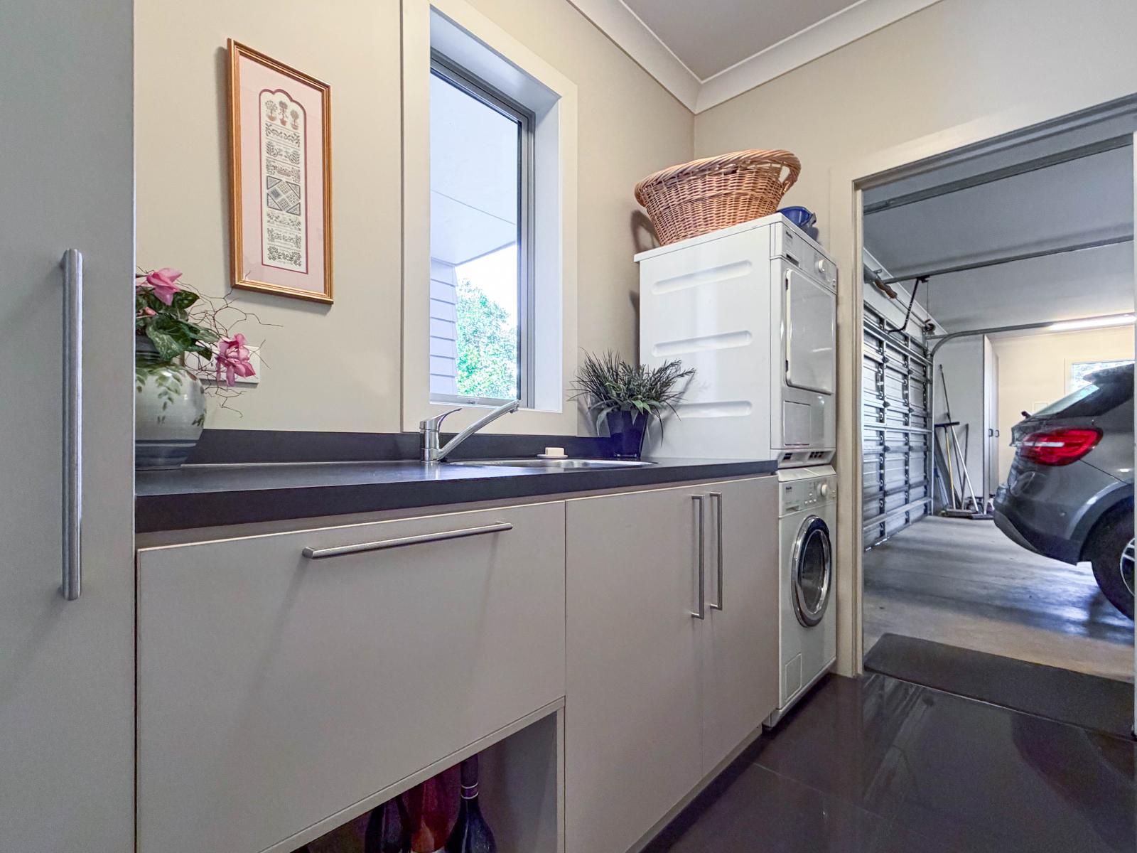 36 Albert Street, Gladstone