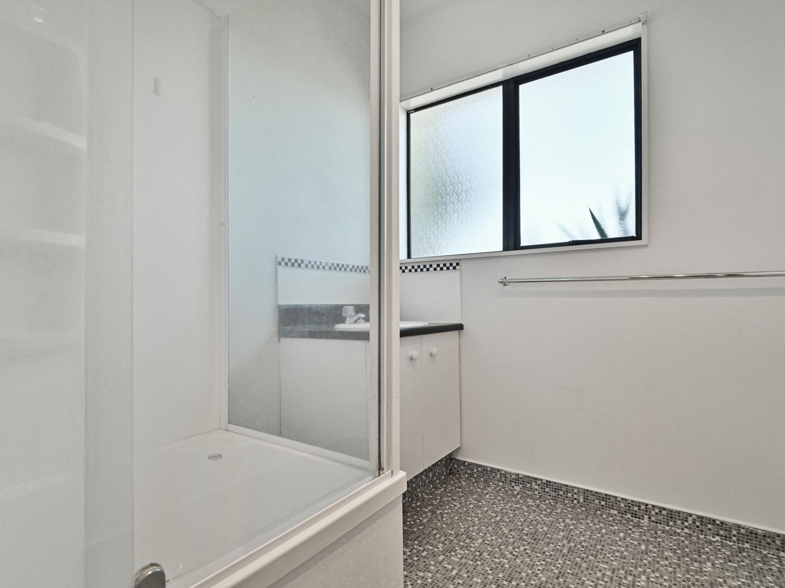 38 Titoki Crescent, Pirimai