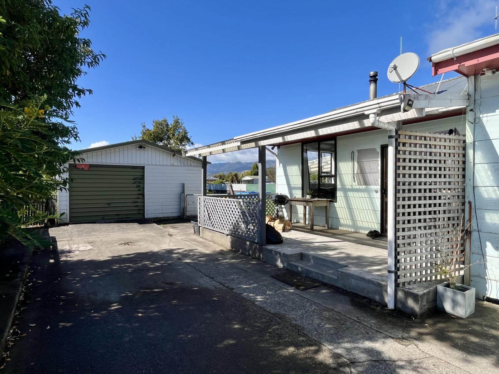 9 Menzies Street, Westport