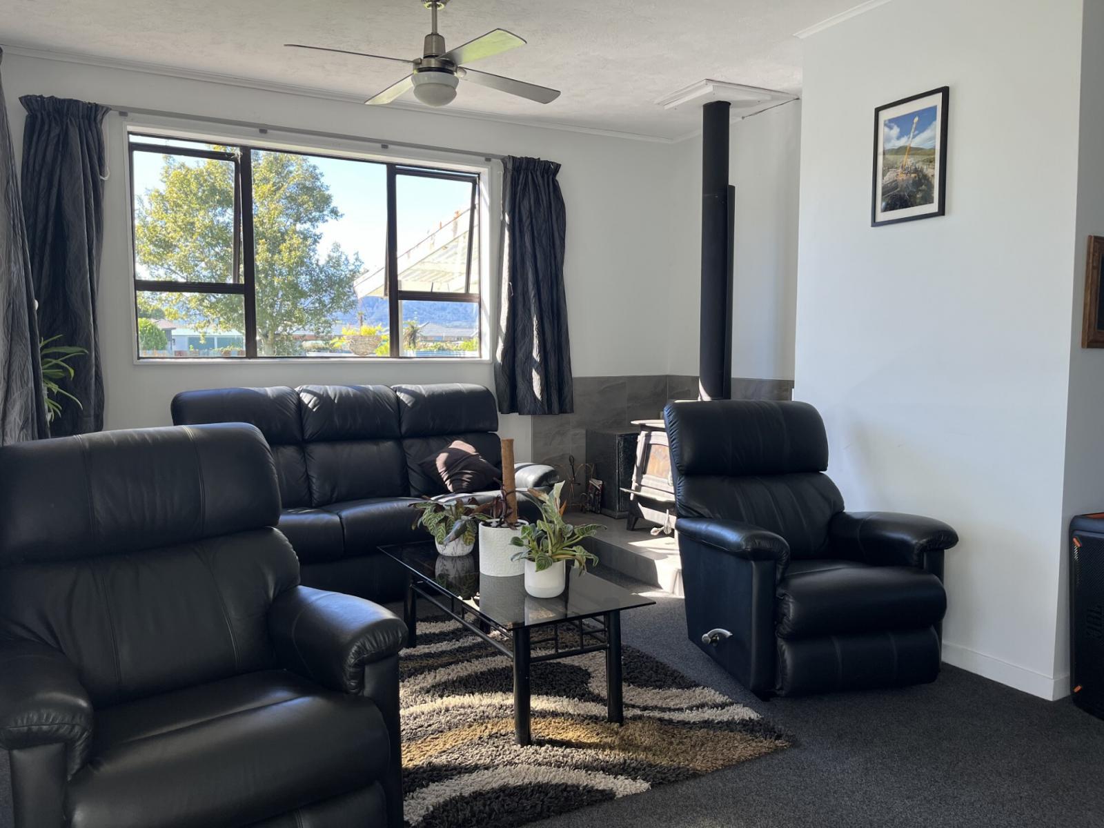 9 Menzies Street, Westport