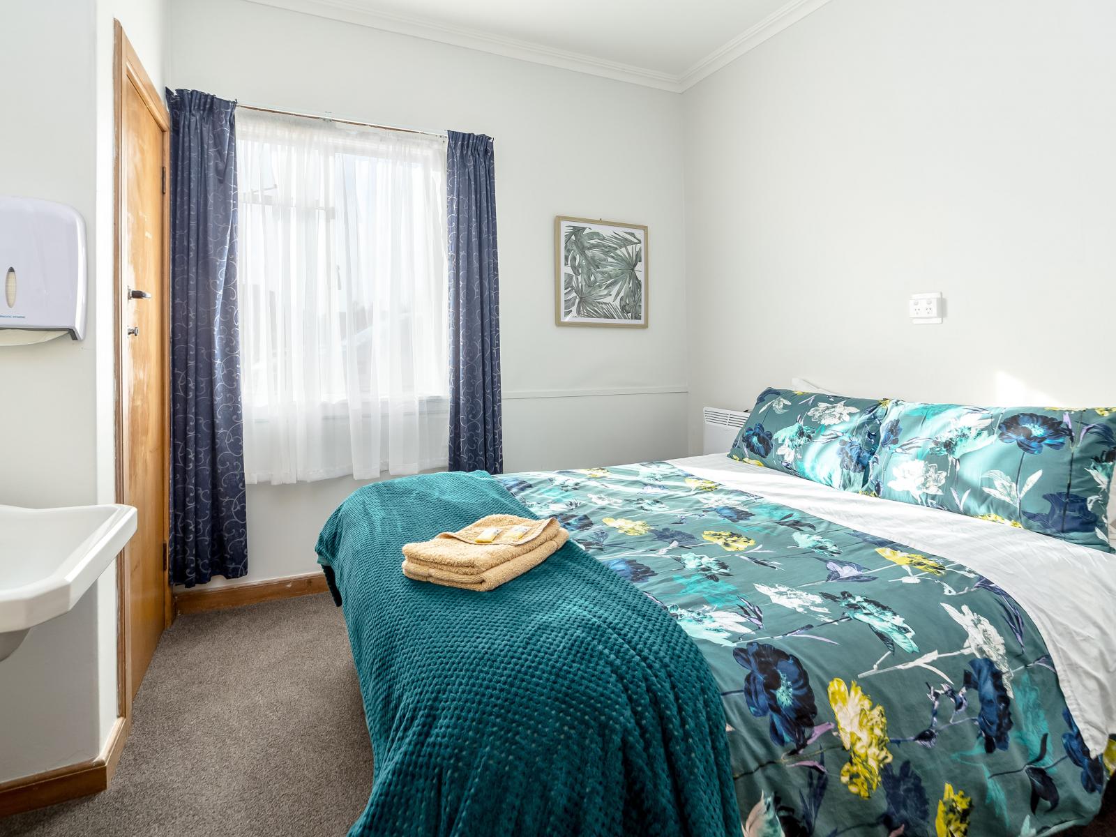 42 Main Street, Eketahuna