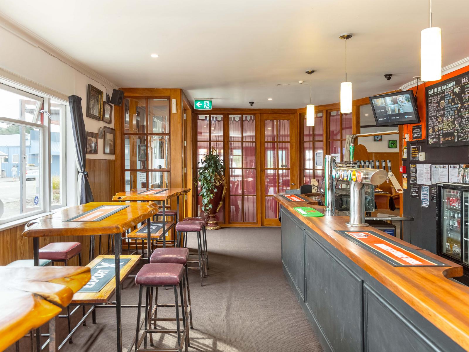 42 Main Street, Eketahuna