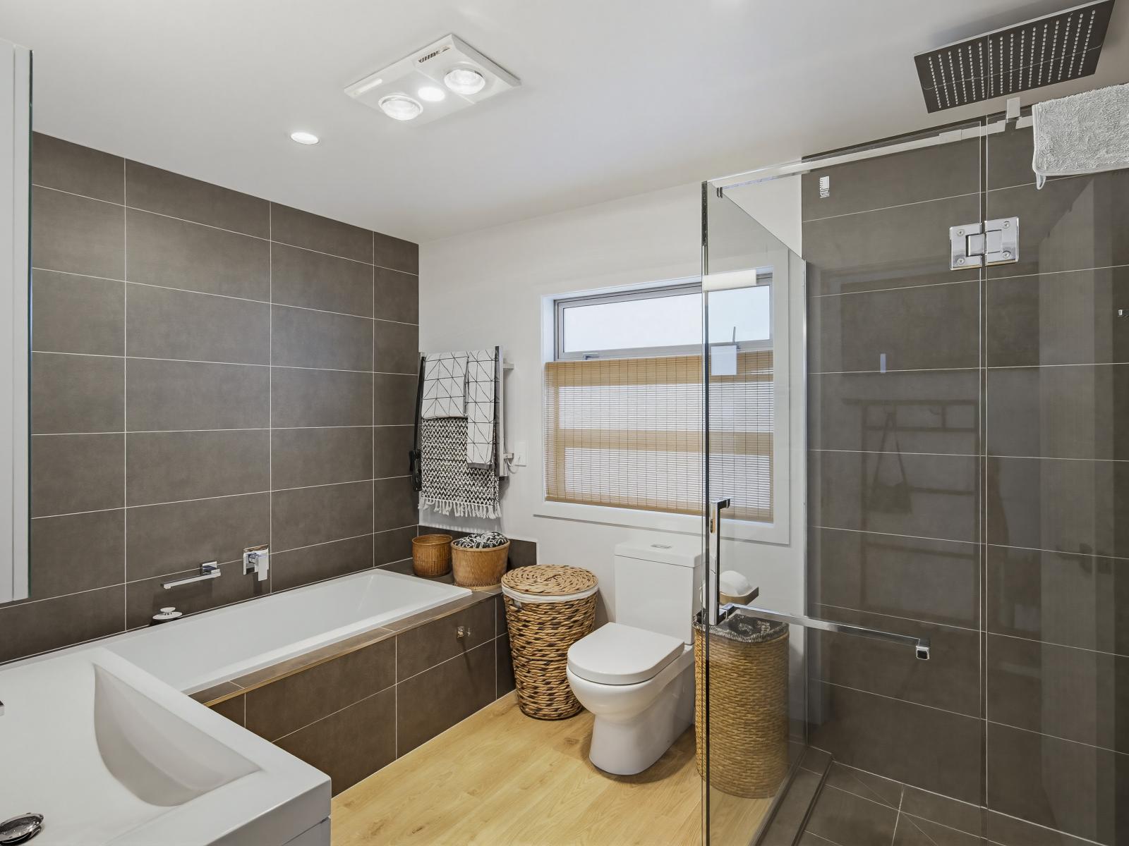 2 Tui Road, Raumati Beach