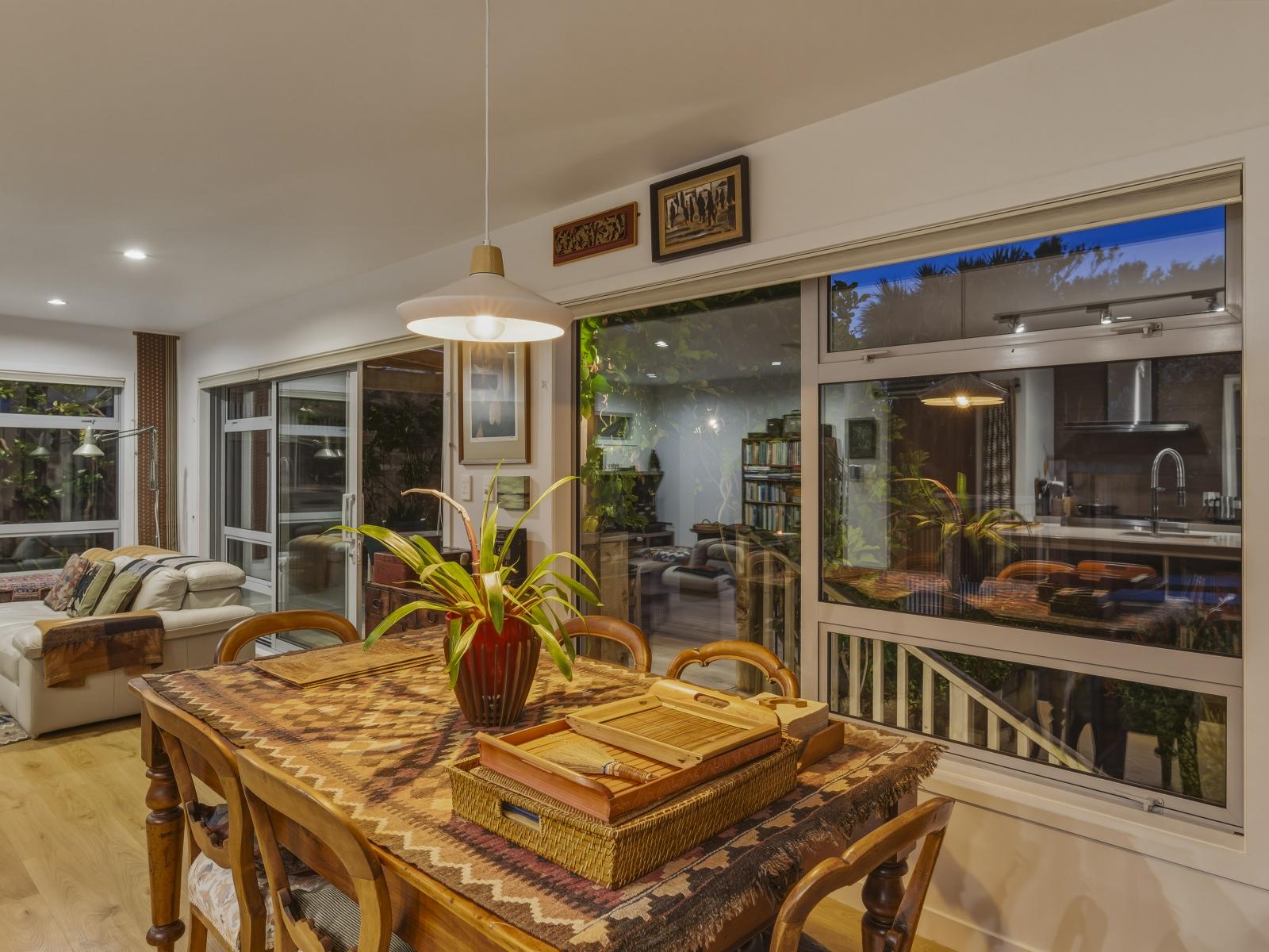 2 Tui Road, Raumati Beach