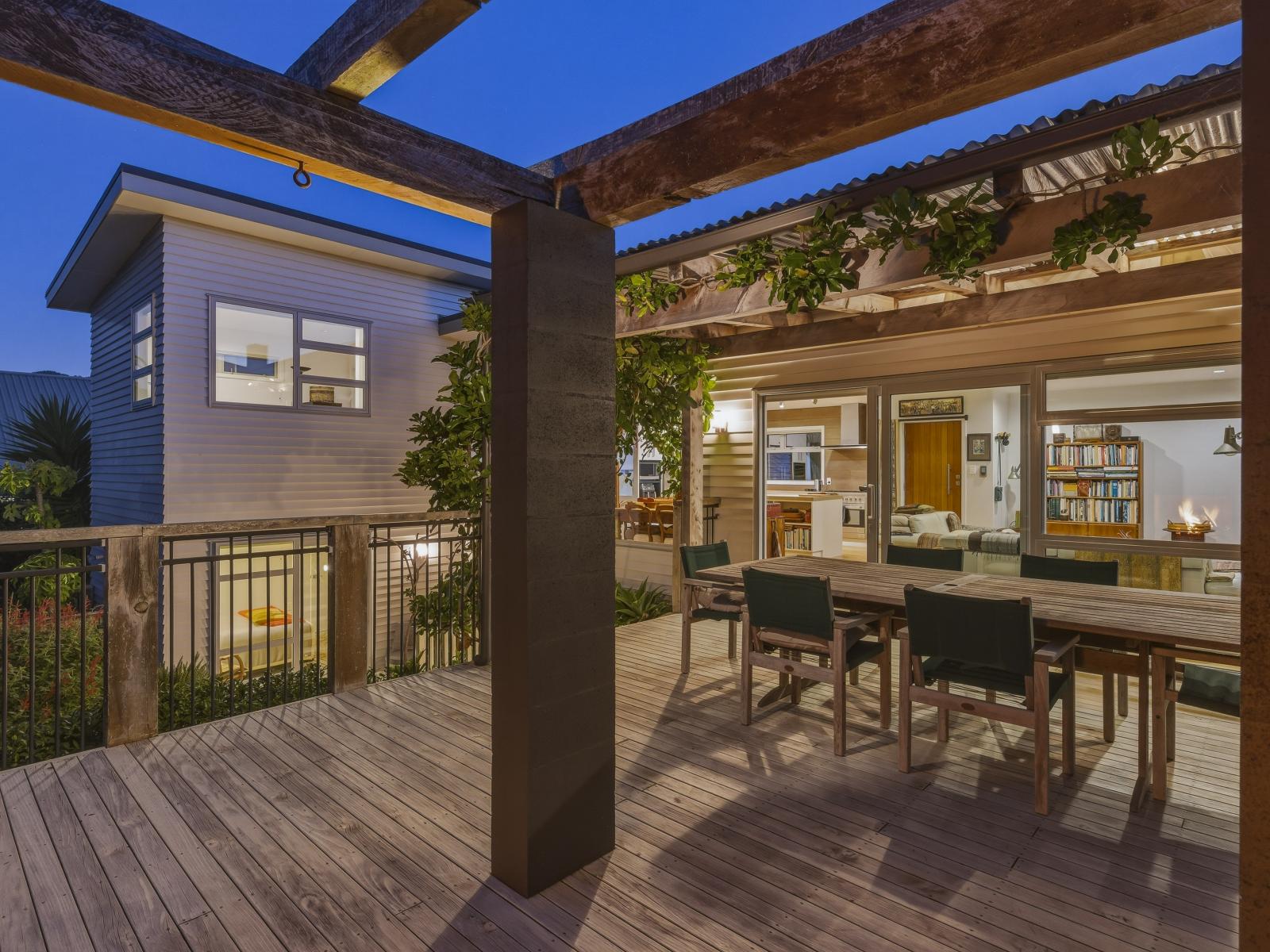 2 Tui Road, Raumati Beach