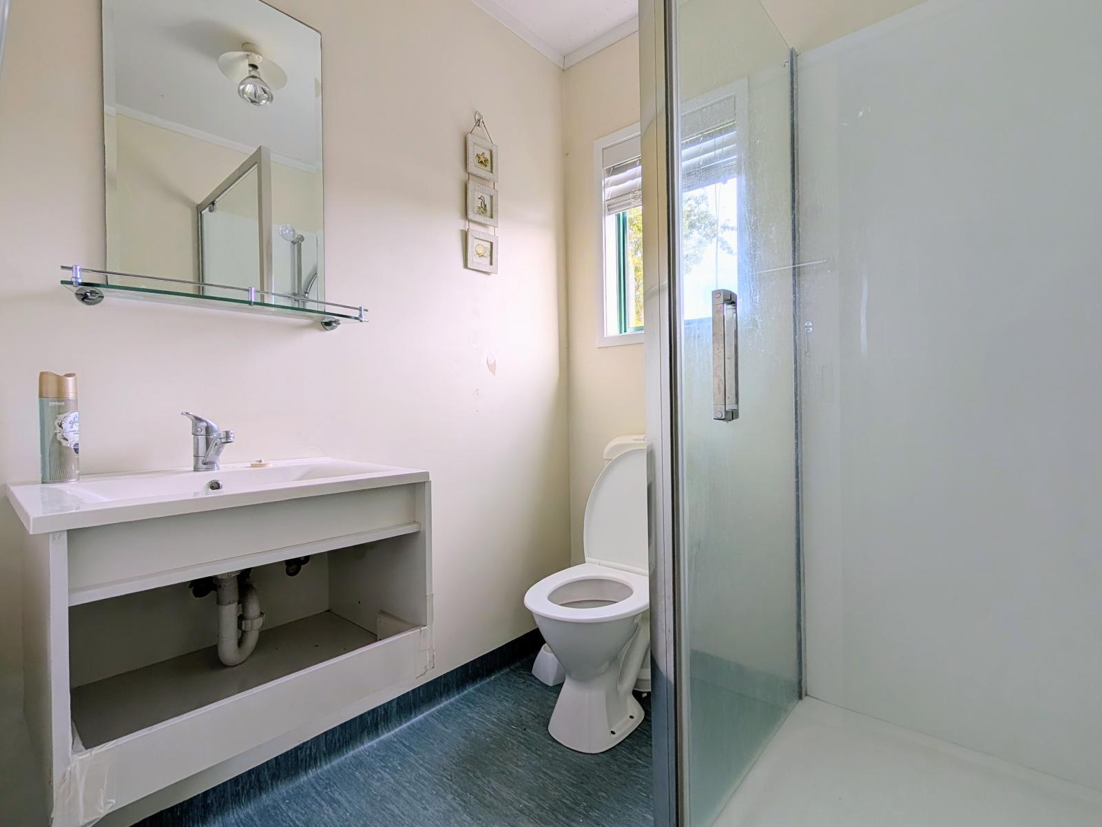 7 and 7A Kahu Street, Ohura