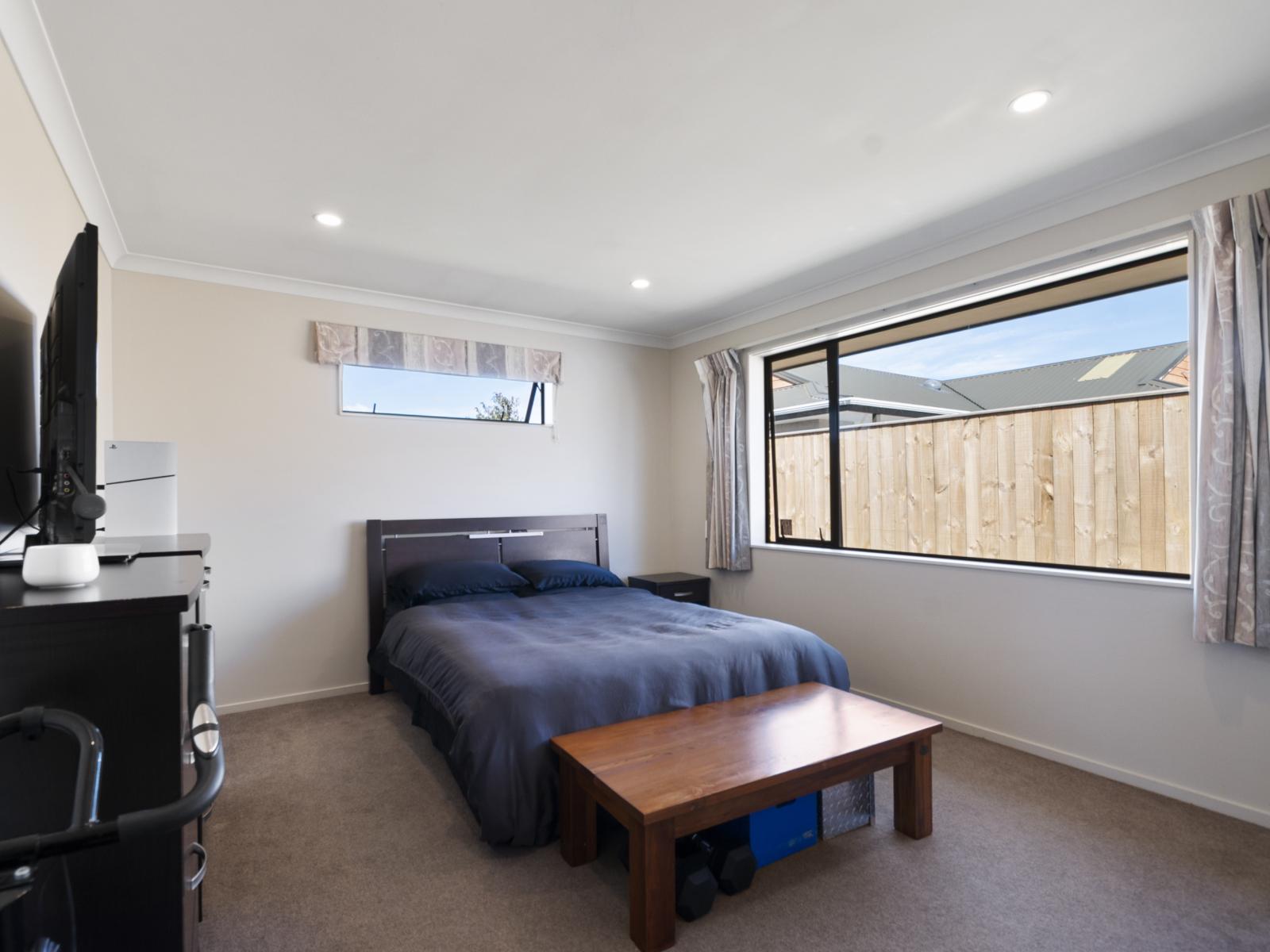 42 Peter Hall Drive, Kelvin Grove