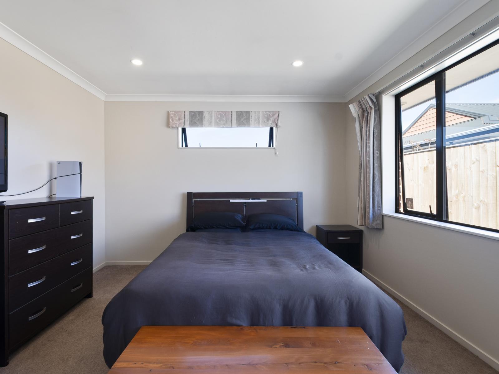 42 Peter Hall Drive, Kelvin Grove