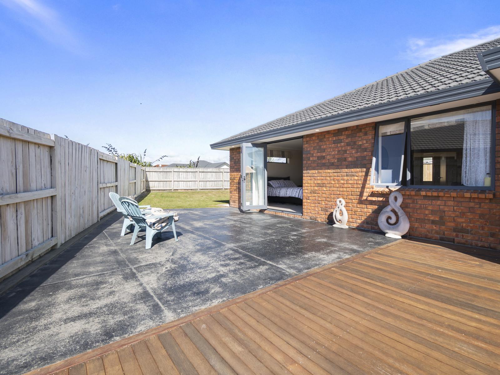 42 Peter Hall Drive, Kelvin Grove