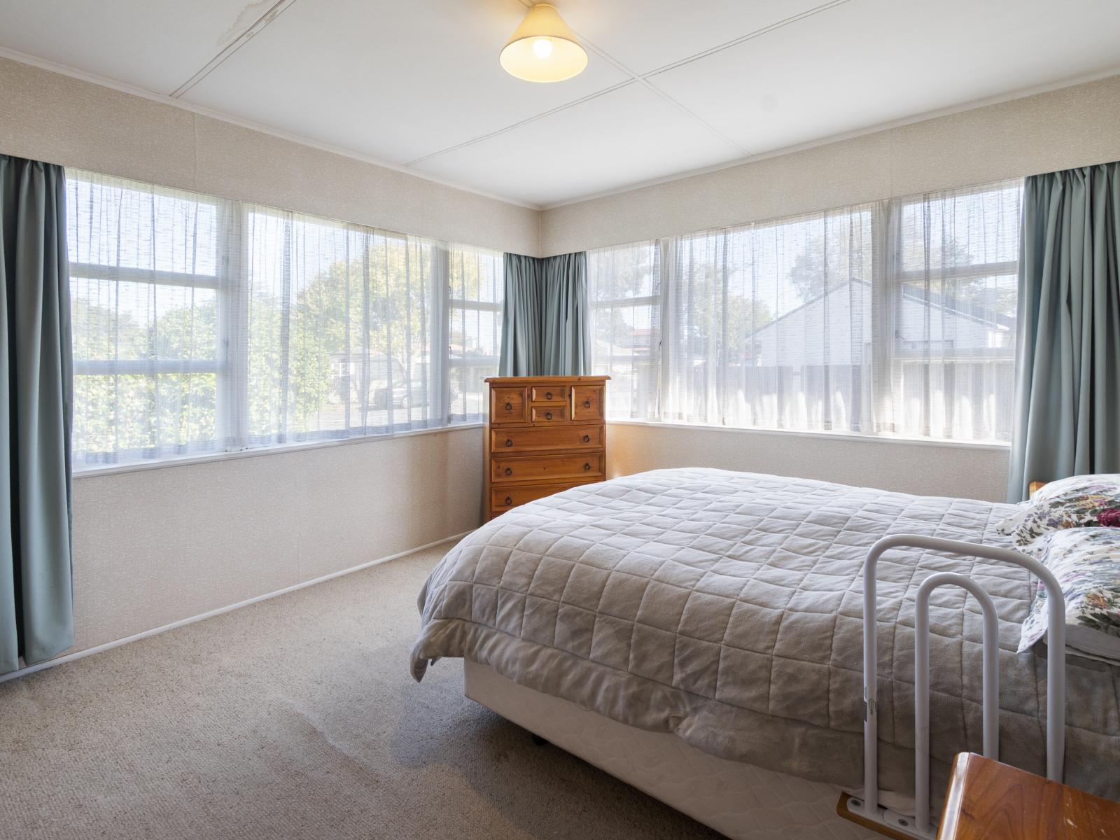 249 Vogel Street, Roslyn