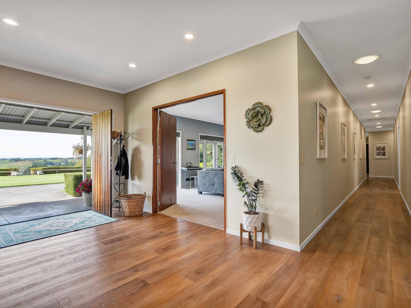 82 Clearview Road, Lepperton