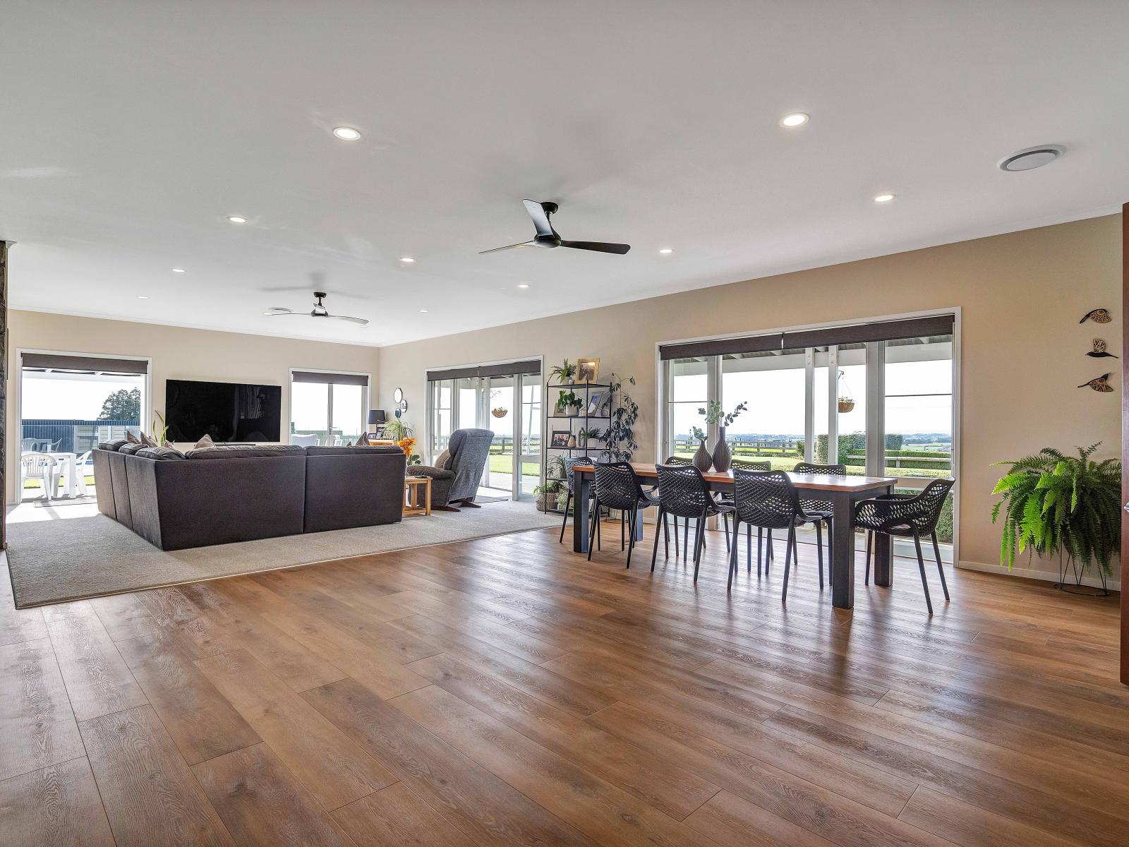 82 Clearview Road, Lepperton