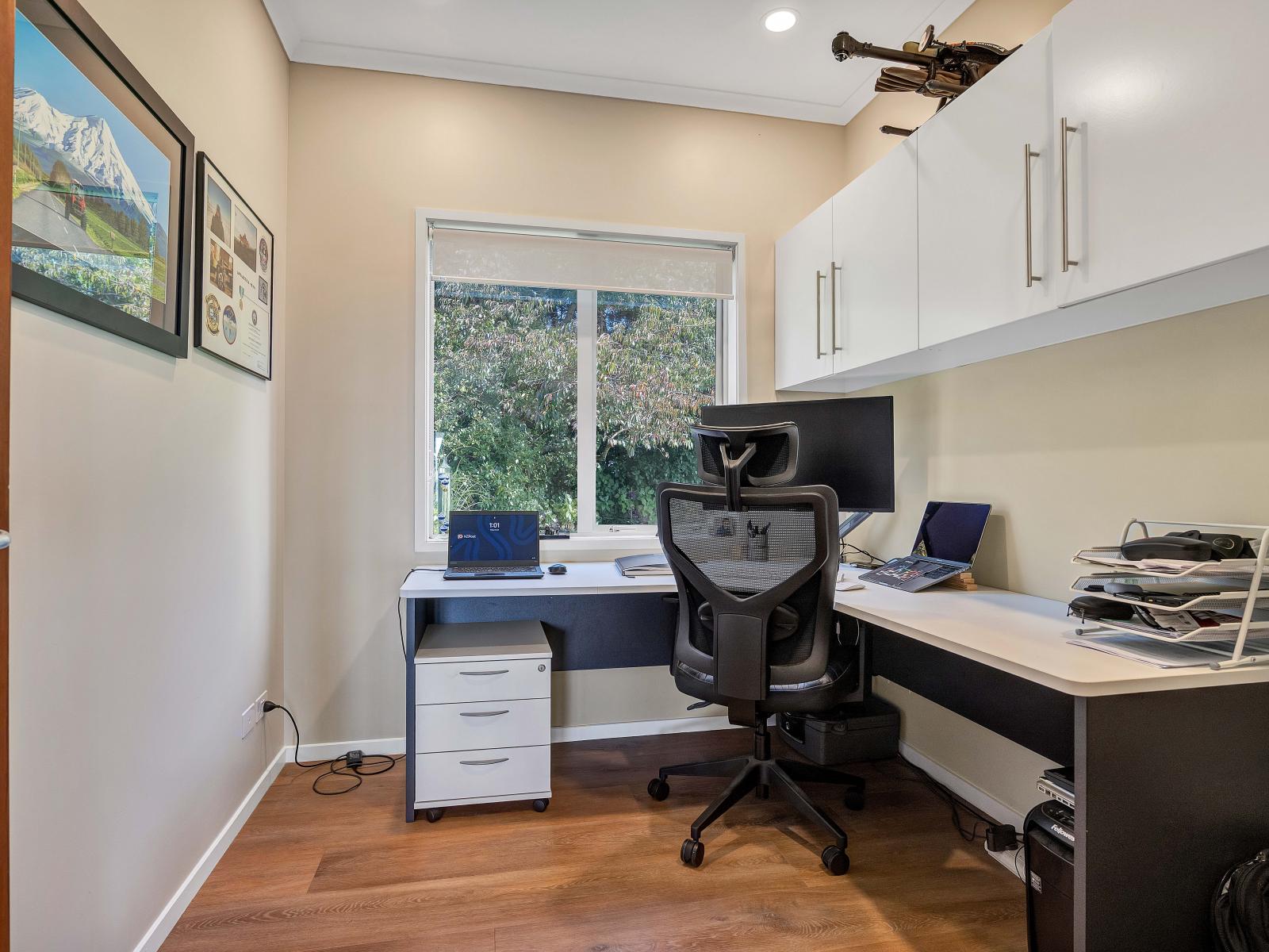 82 Clearview Road, Lepperton