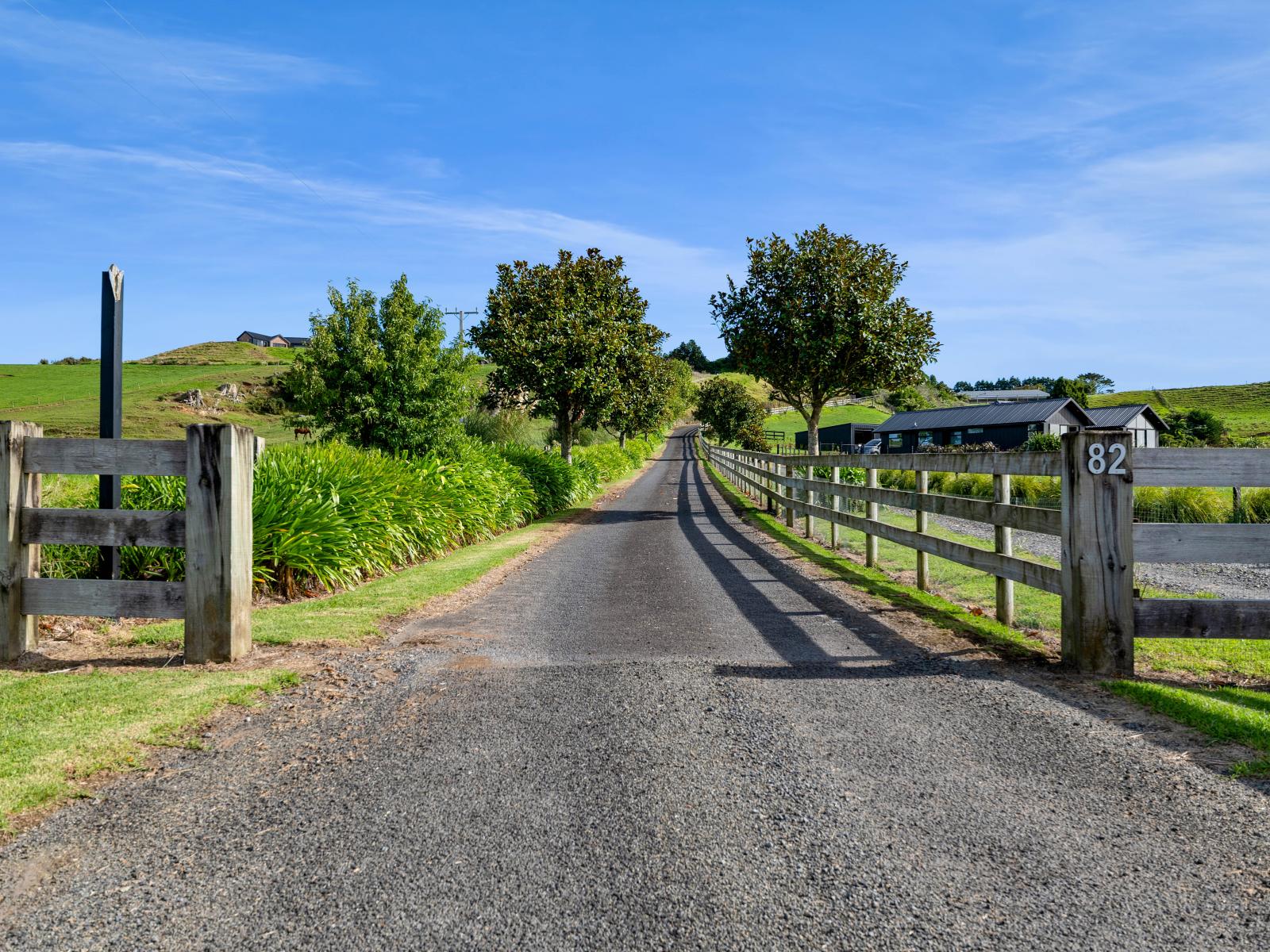 82 Clearview Road, Lepperton