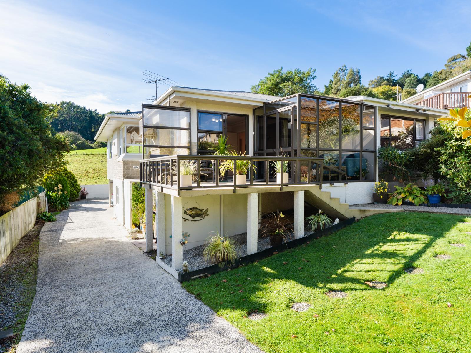 61 Elwyn Crescent, Green Island