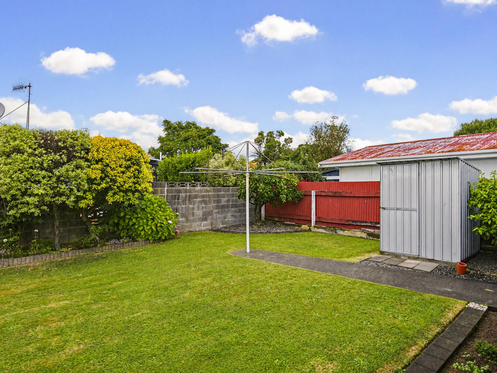 24 Featherston Street, Levin