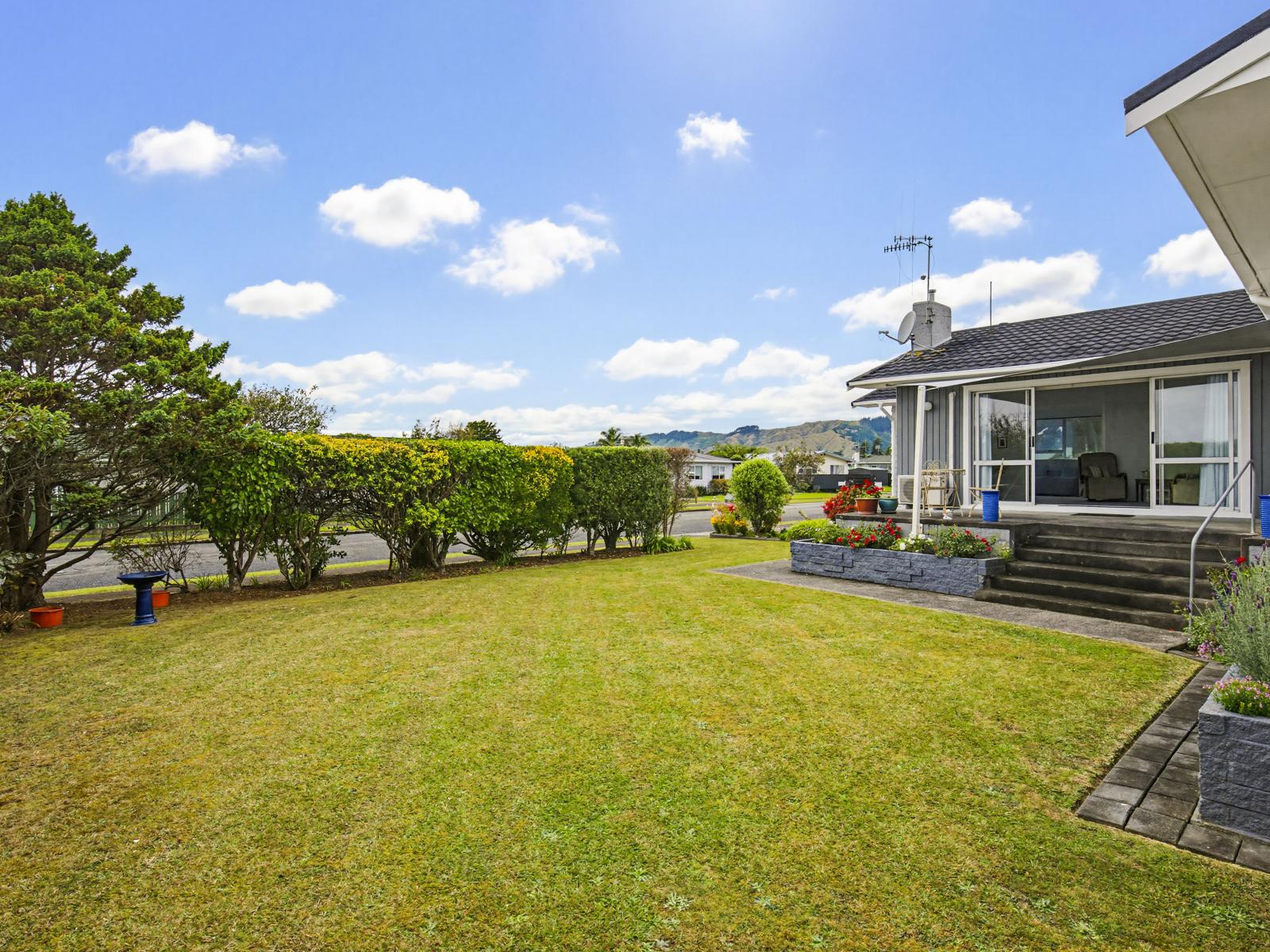 24 Featherston Street, Levin