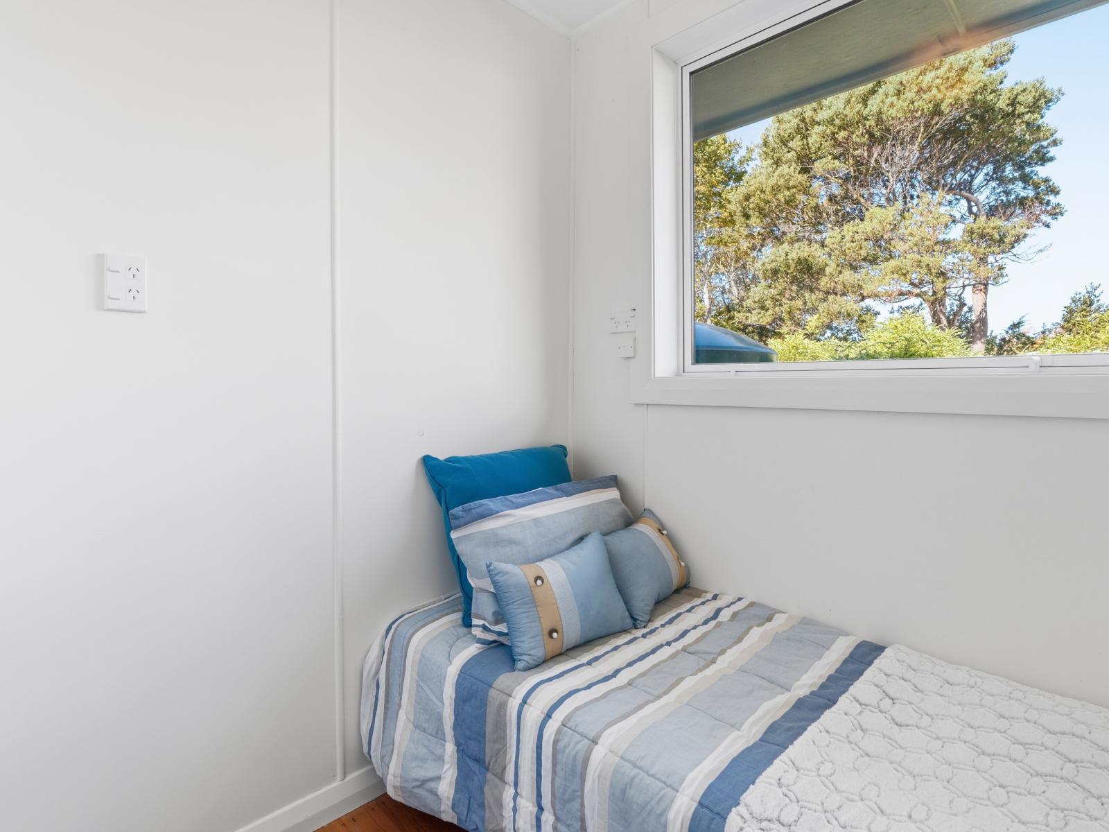 131 Grimness Street, Karitane