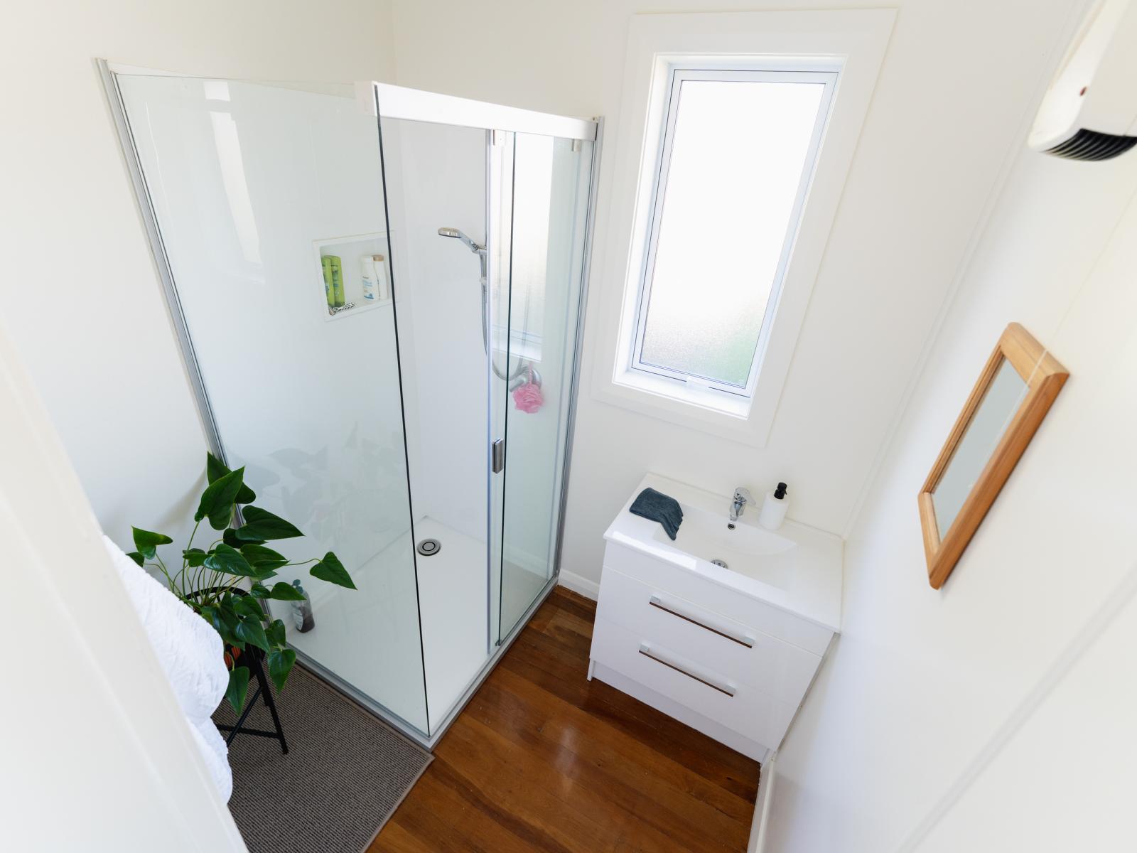 131 Grimness Street, Karitane