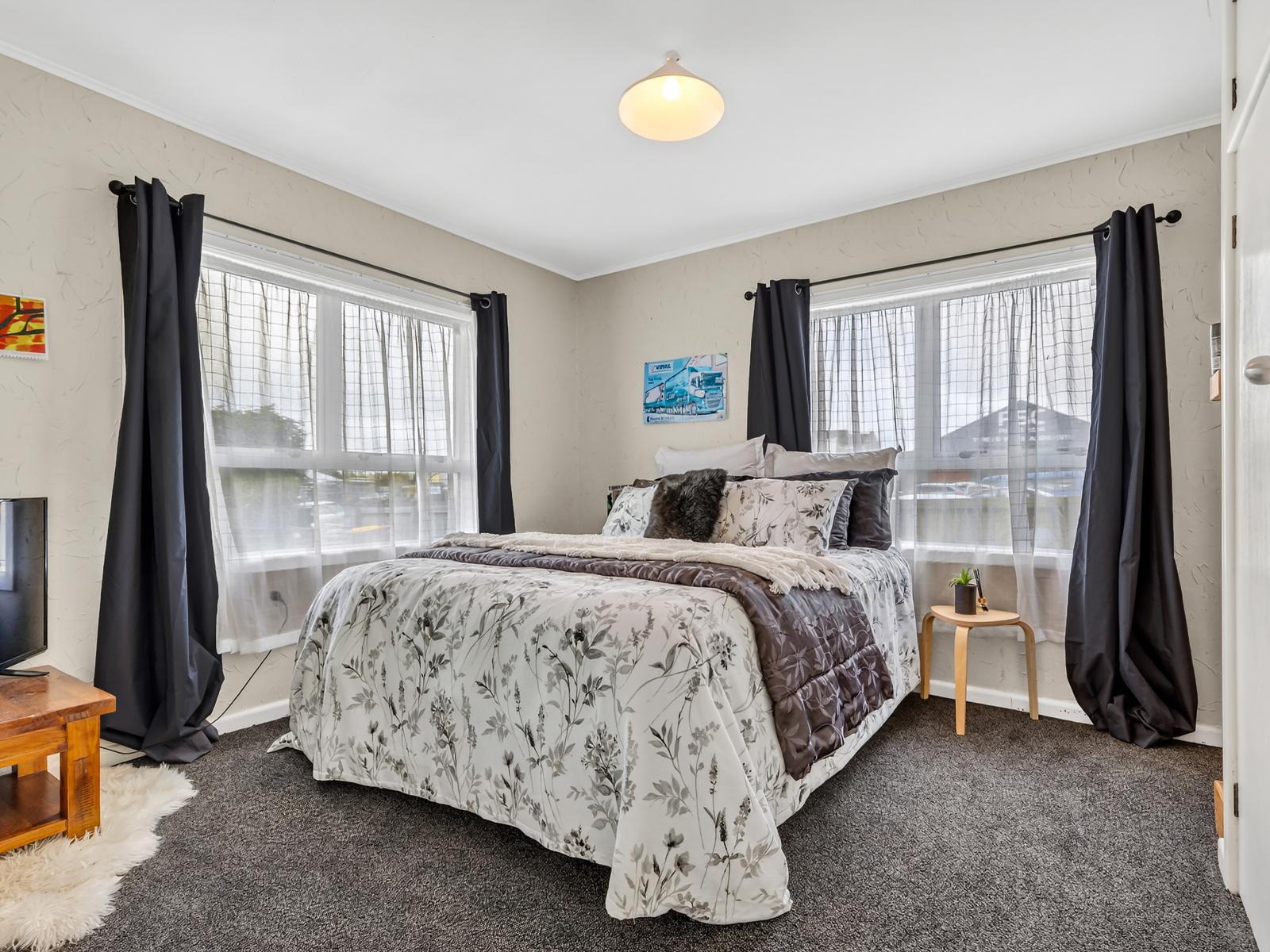 22 Neal Street, Putaruru