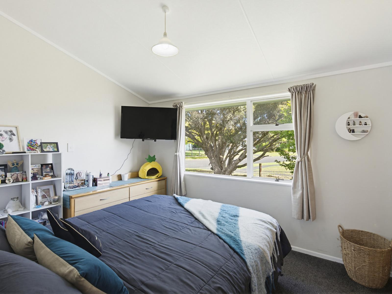 27 Morgan Crescent, Levin