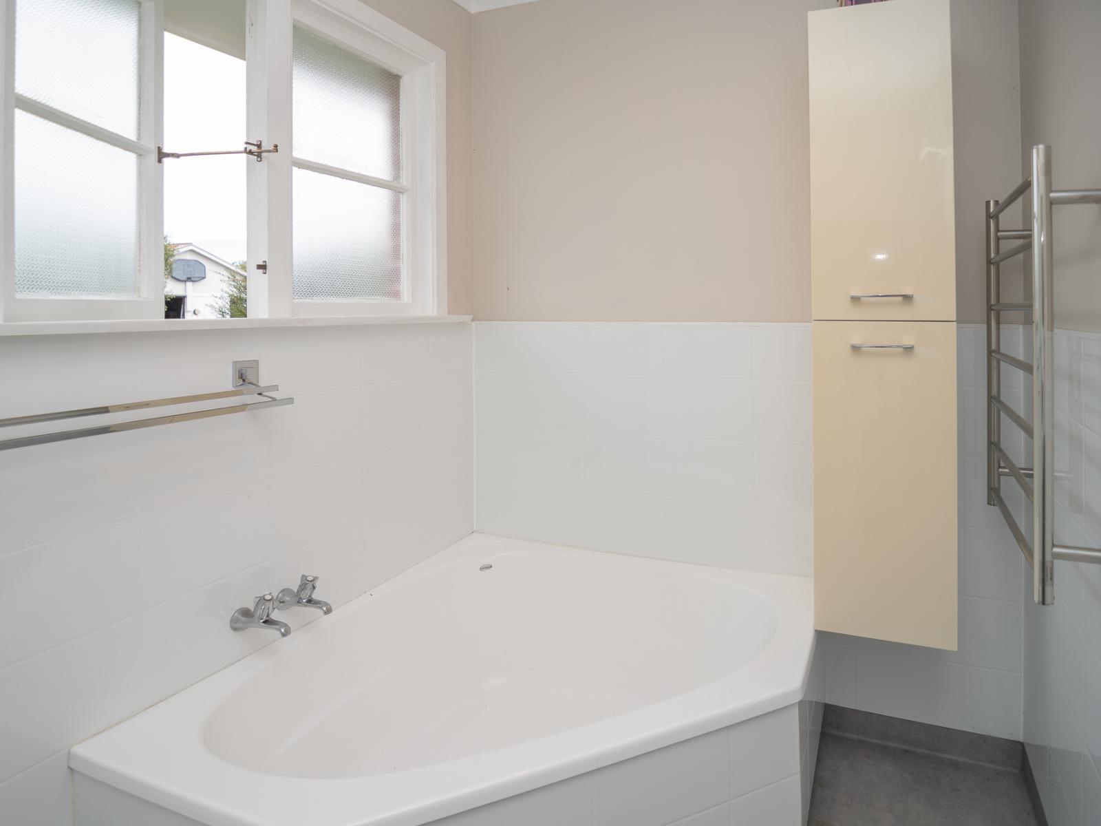 12 Richard Pearse Drive, Temuka