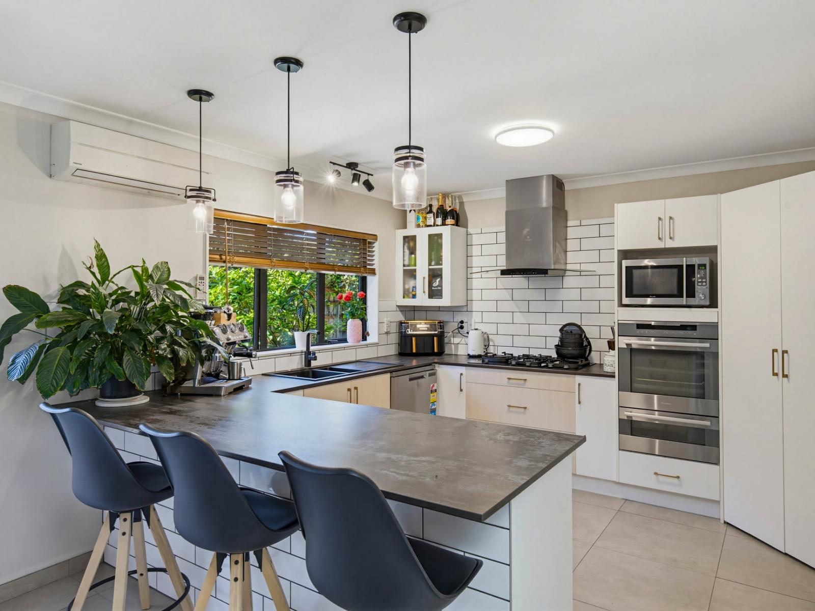 14 Consort Close, Paraparaumu Beach