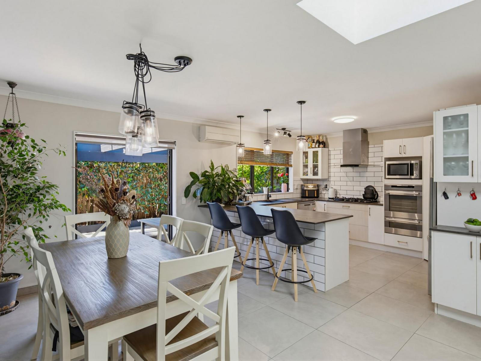 14 Consort Close, Paraparaumu Beach