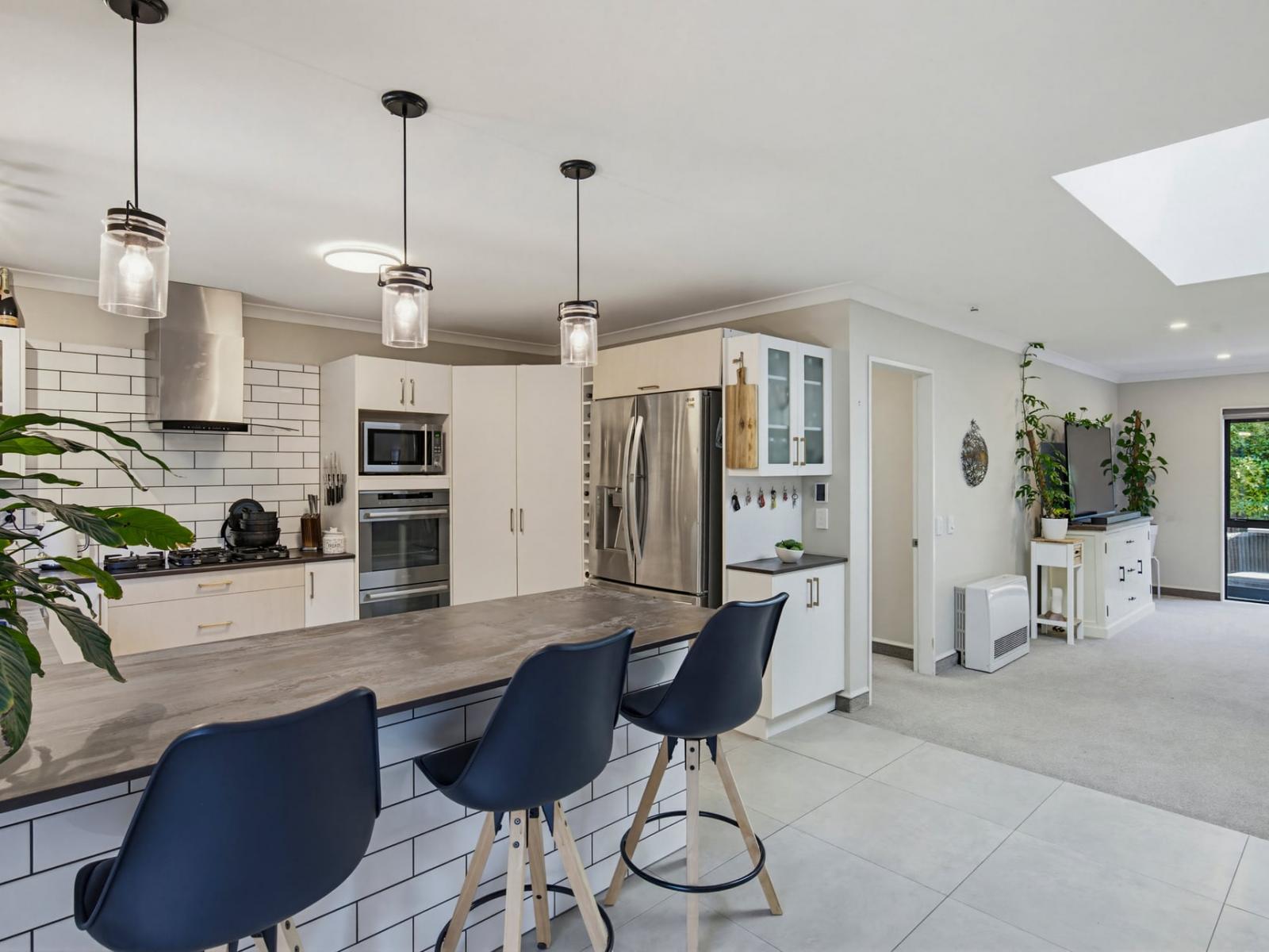 14 Consort Close, Paraparaumu Beach