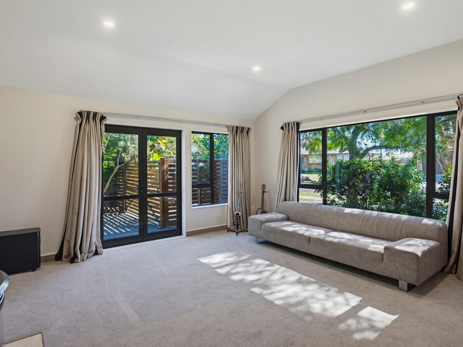 14 Consort Close, Paraparaumu Beach