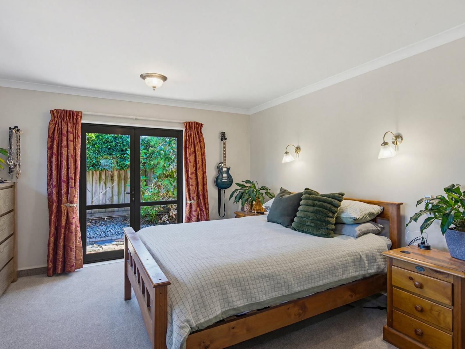 14 Consort Close, Paraparaumu Beach