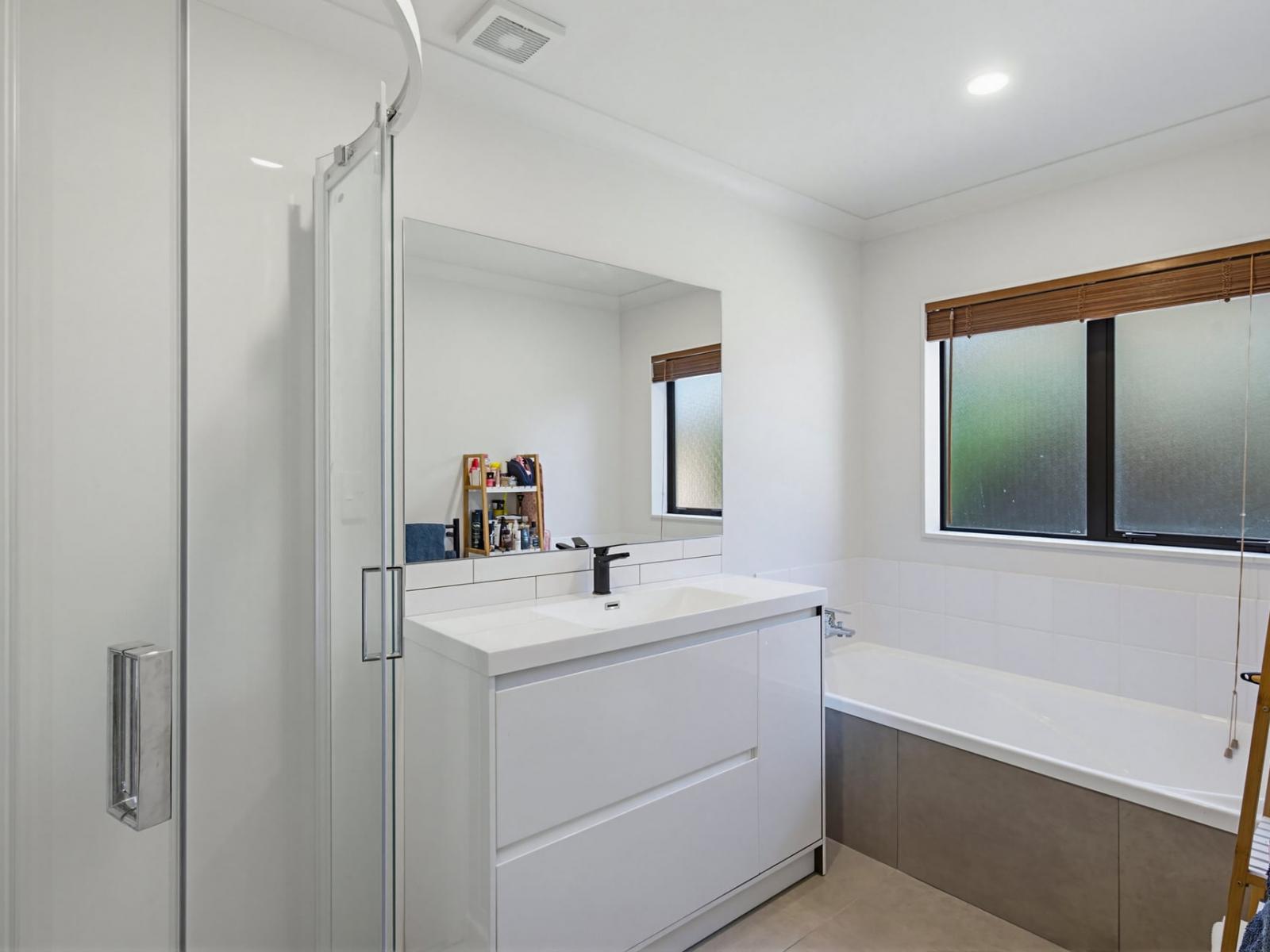 14 Consort Close, Paraparaumu Beach