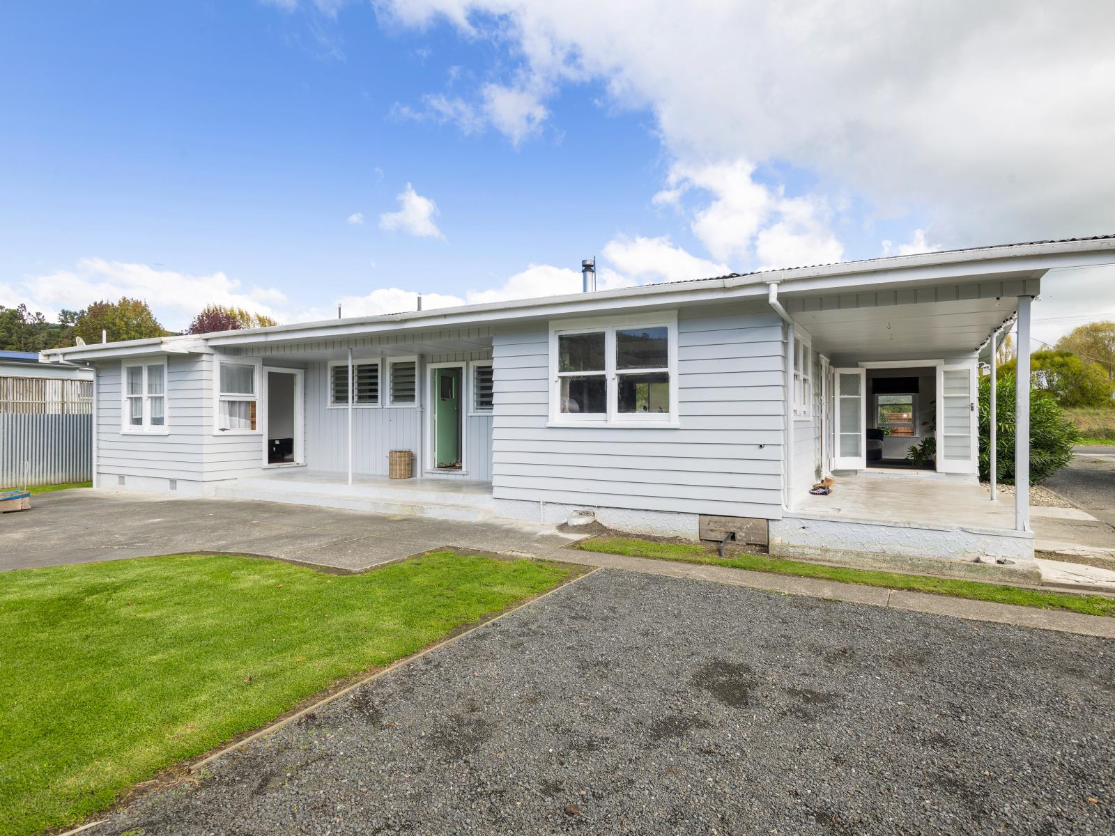 28 Cliff Road, Te Karaka