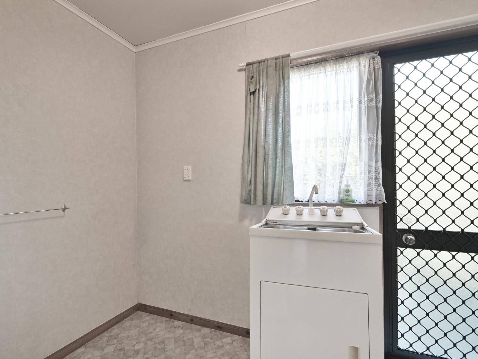 1213B Ada Street, Parkvale