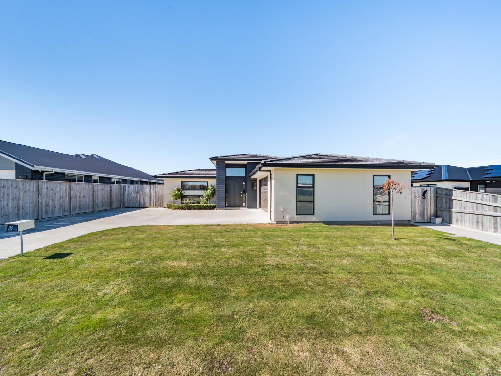 136 Pharazyn Street, Feilding