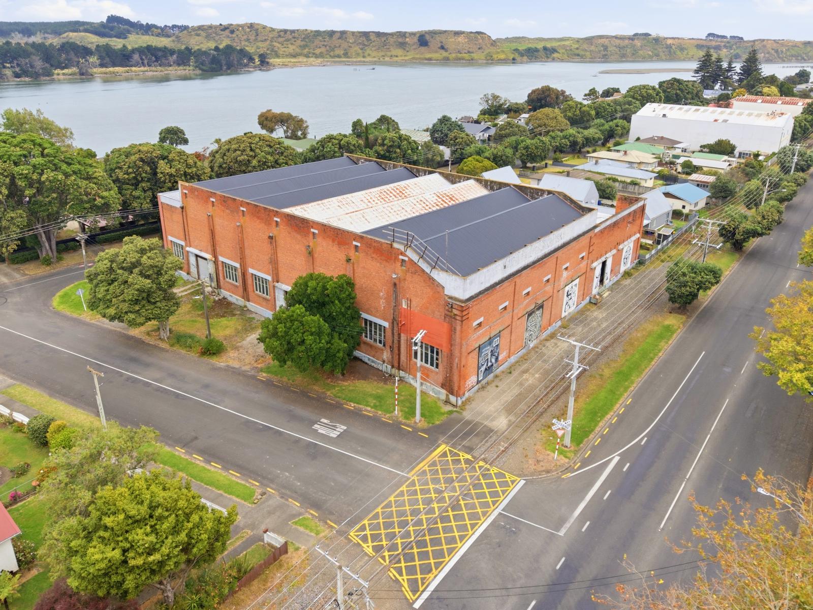 42 Bedford Avenue, Gonville