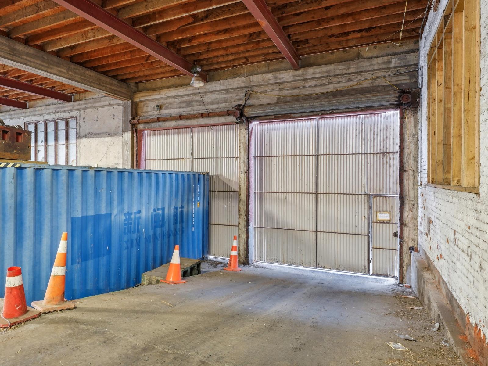 42 Bedford Avenue, Gonville