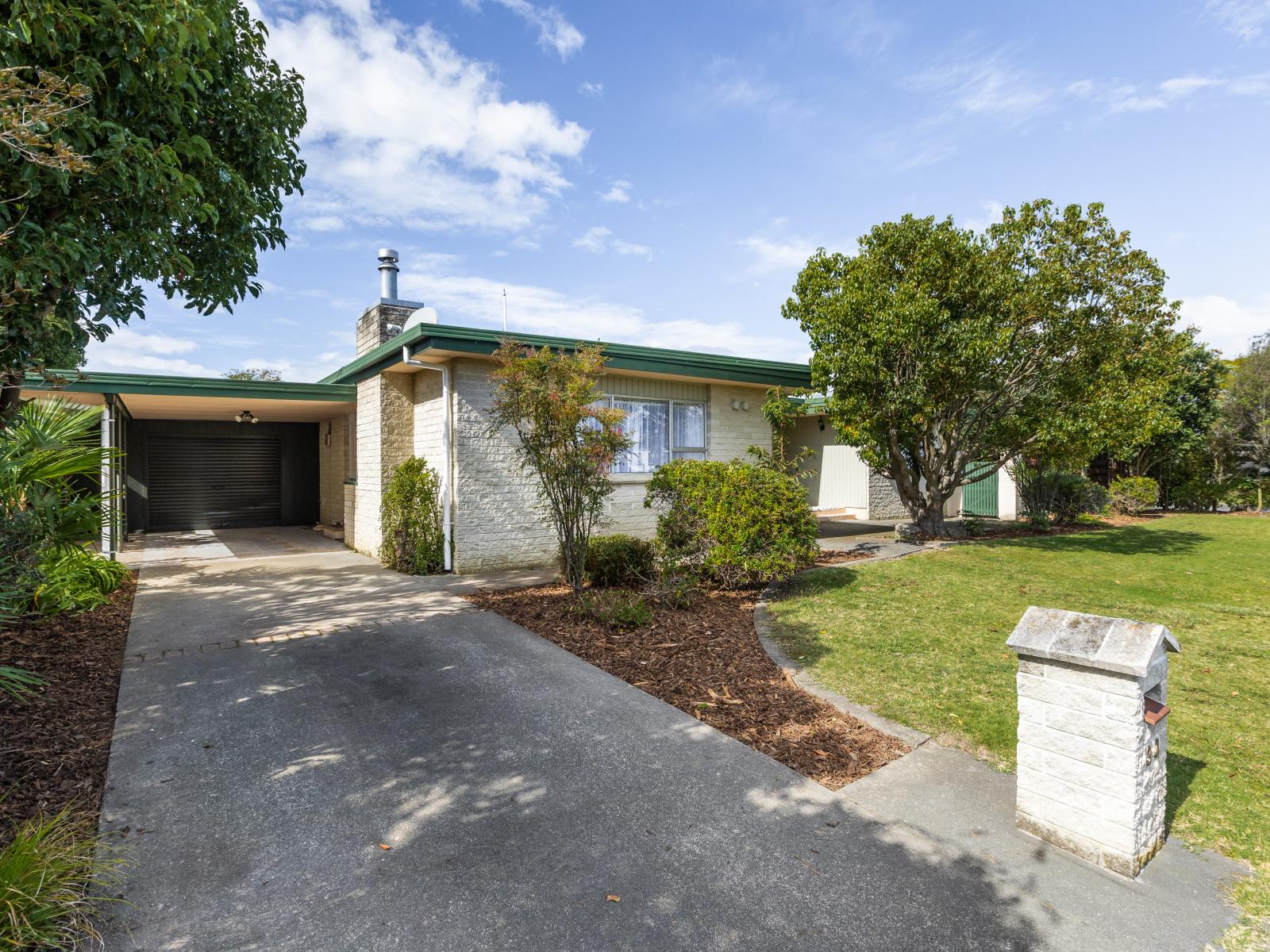 34 Konini Crescent, Pirimai