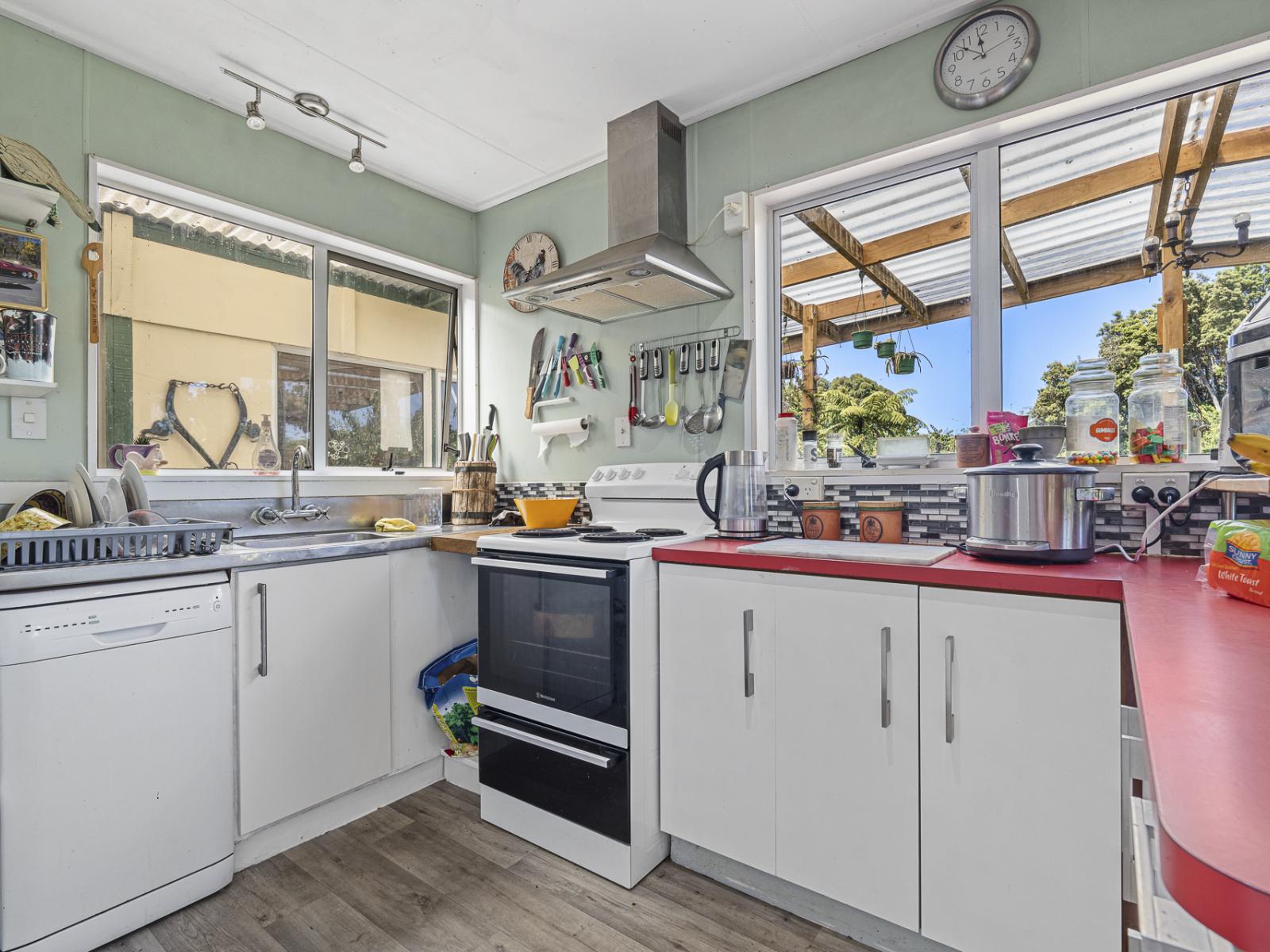 10 Te Rangi Hiroa Place, Urenui