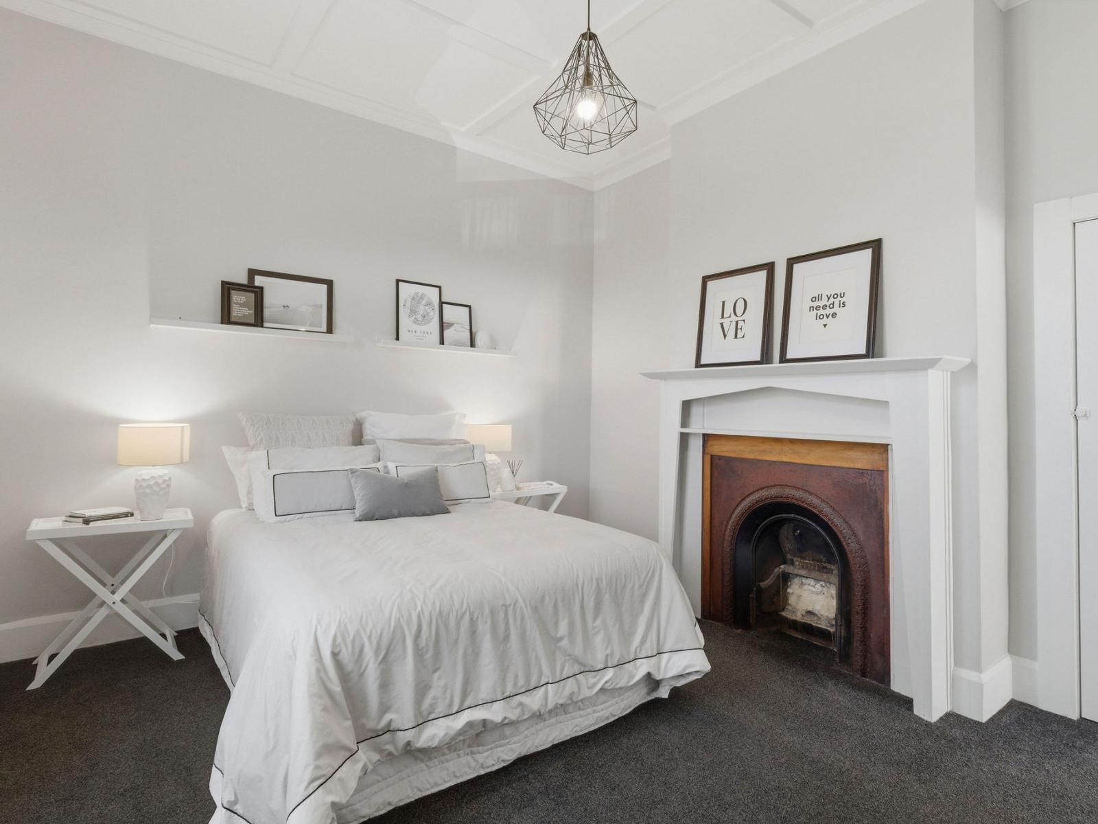 8 White Street, Whanganui East