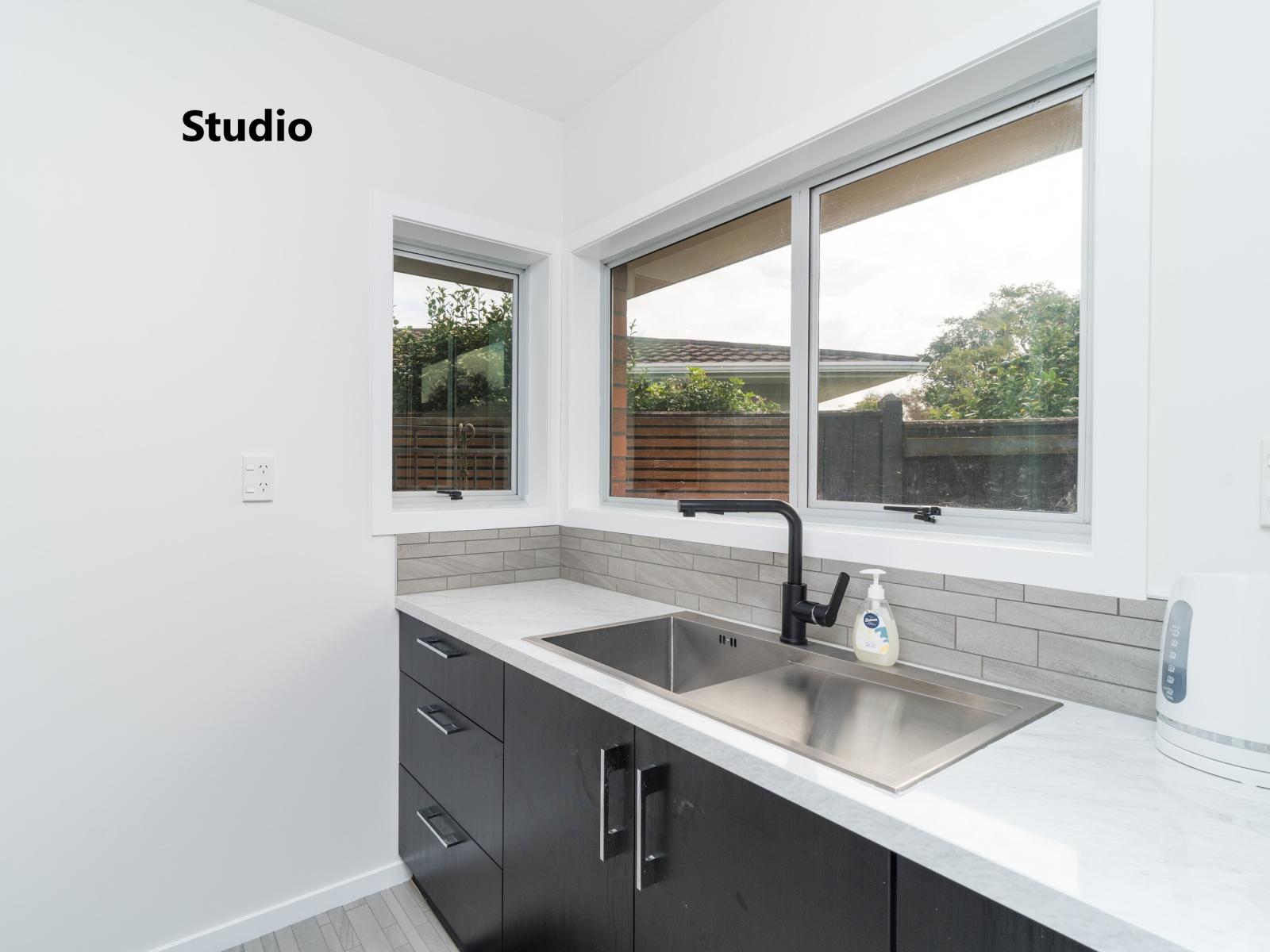 8 Aintree Crescent, Awapuni