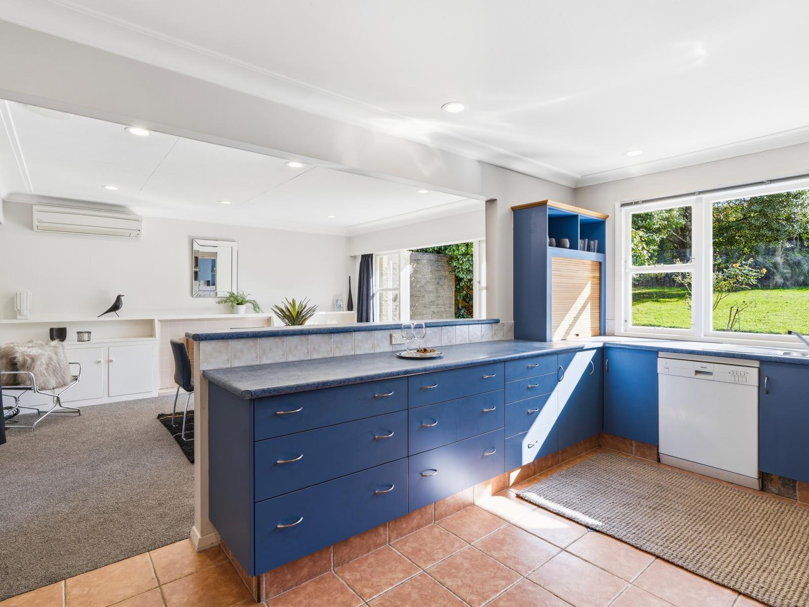 11 Pioneer Crescent, Helensburgh