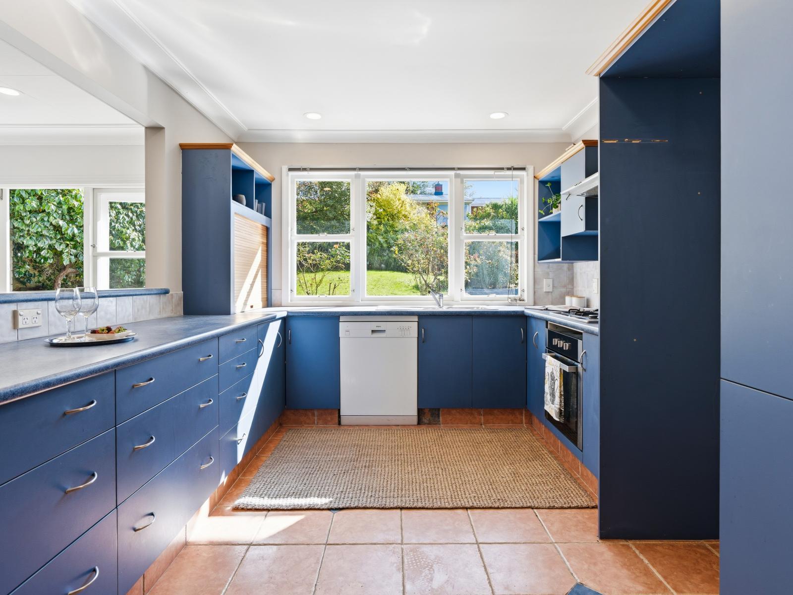 11 Pioneer Crescent, Helensburgh