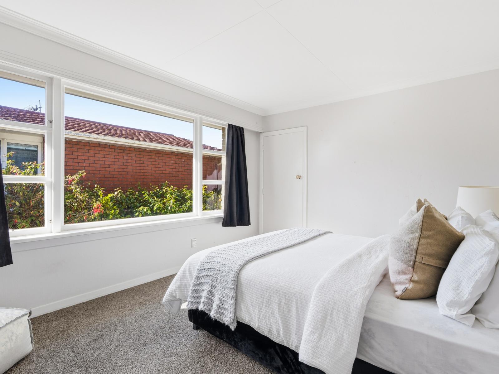 11 Pioneer Crescent, Helensburgh