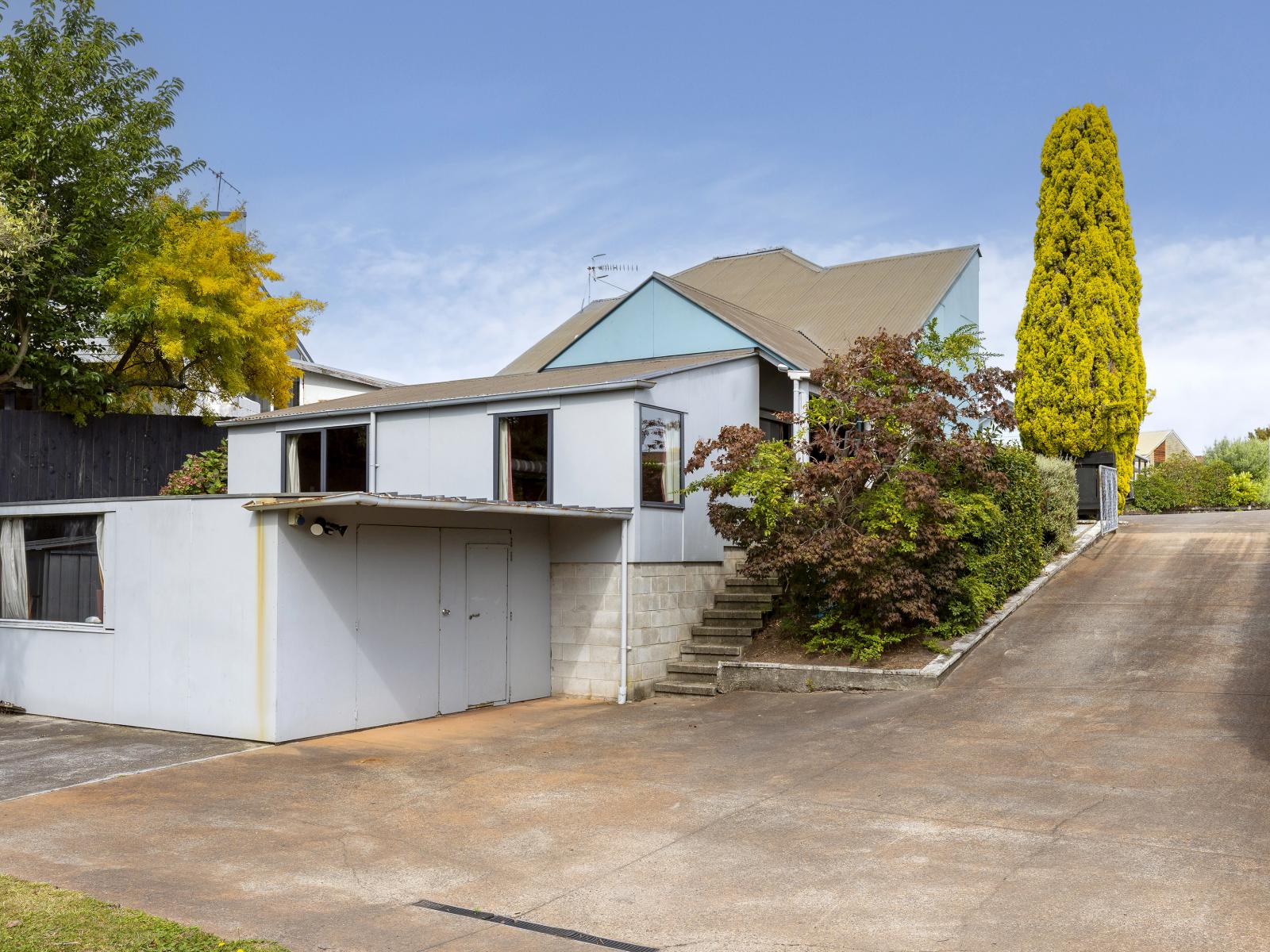 61 Woodward Street, Nukuhau