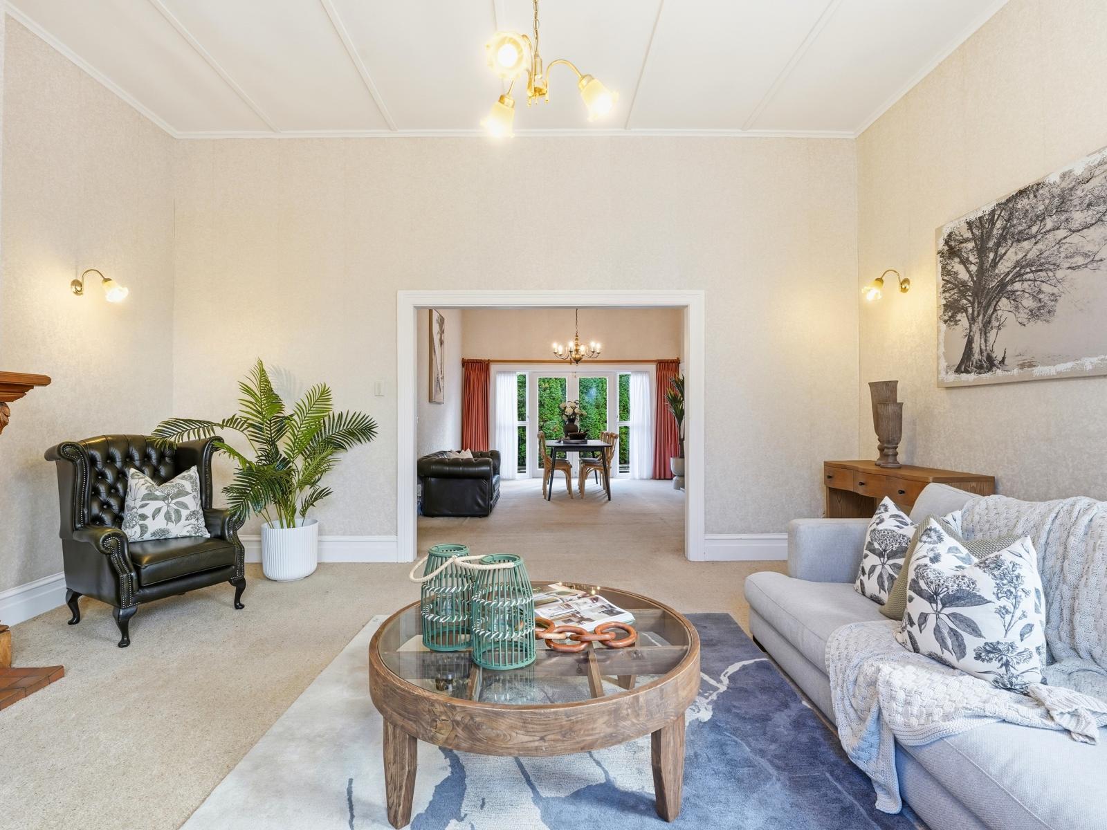 80 Great North Road, St Johns Hill