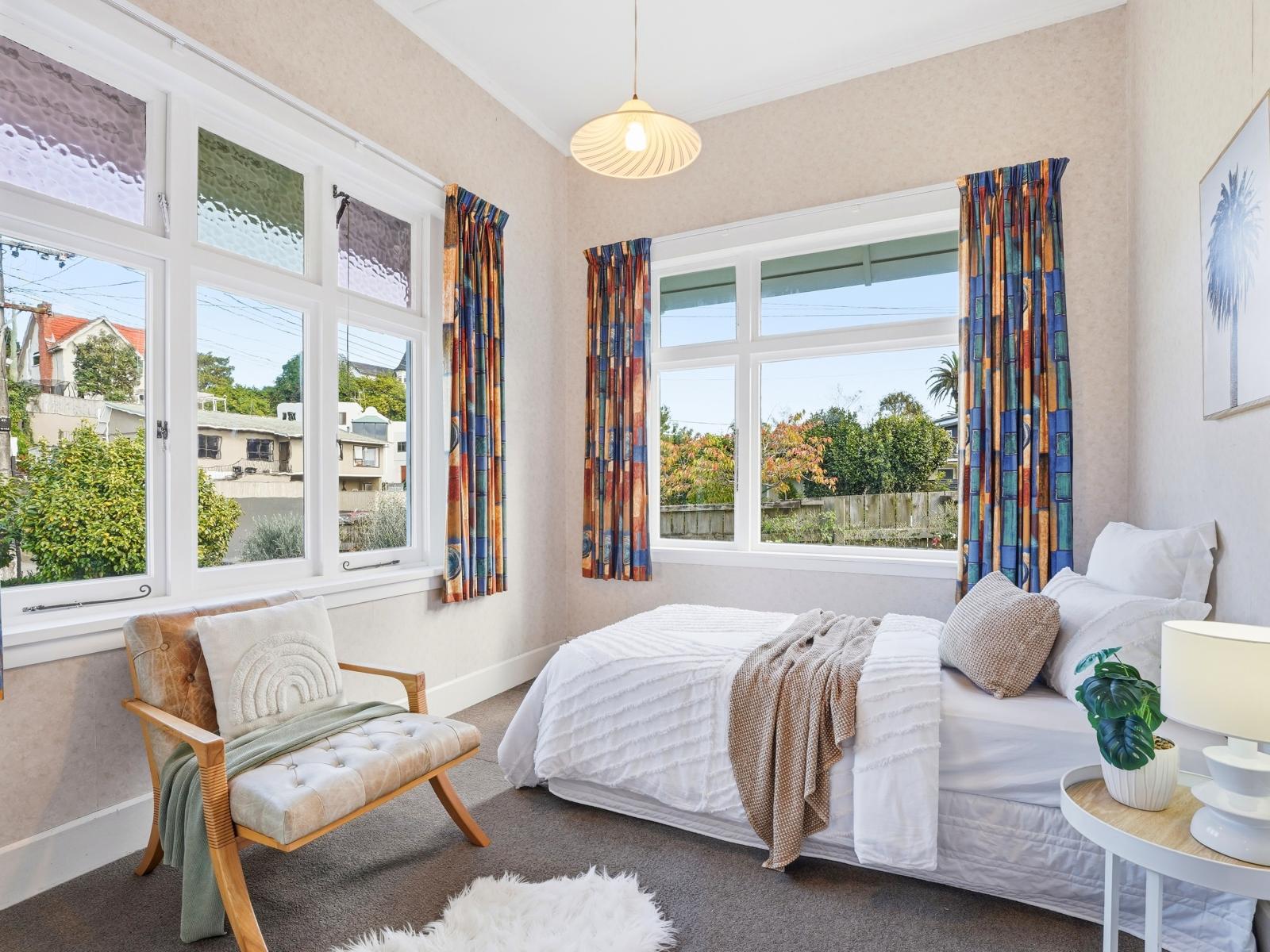 80 Great North Road, St Johns Hill